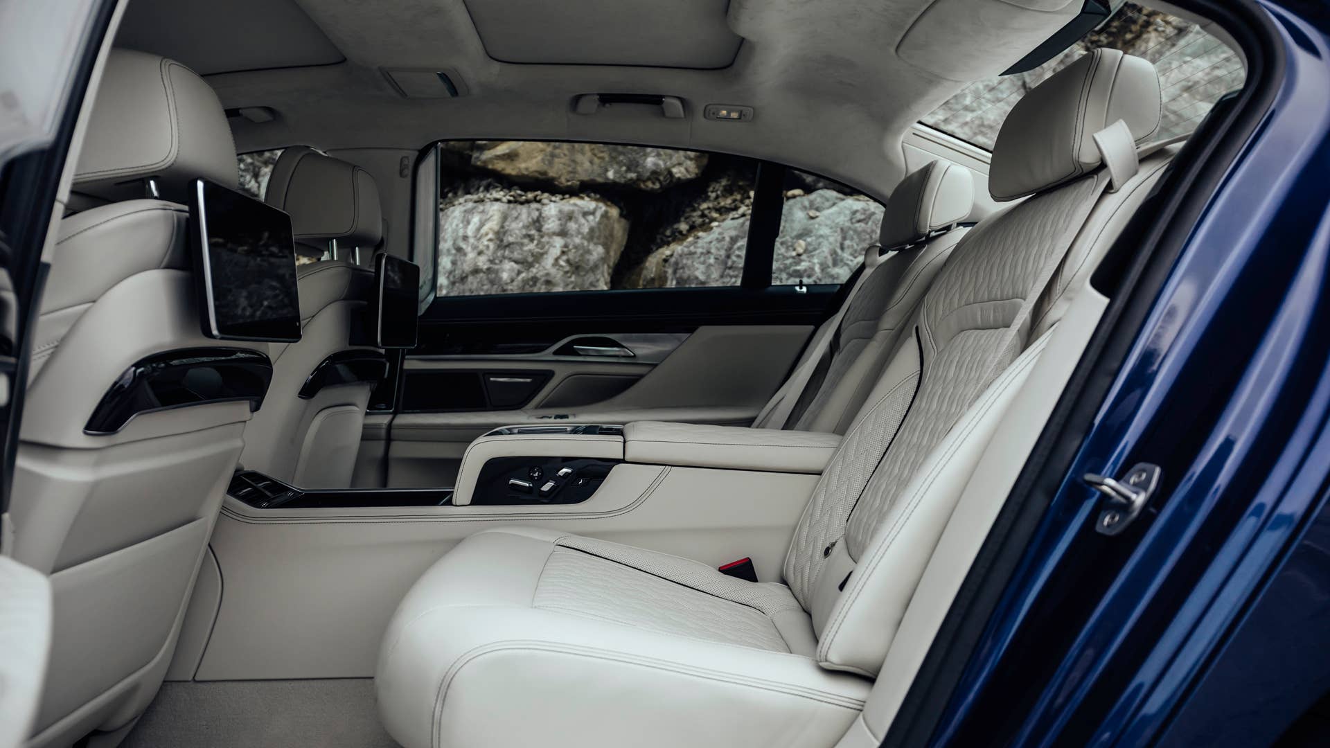 BMW Alpina B7