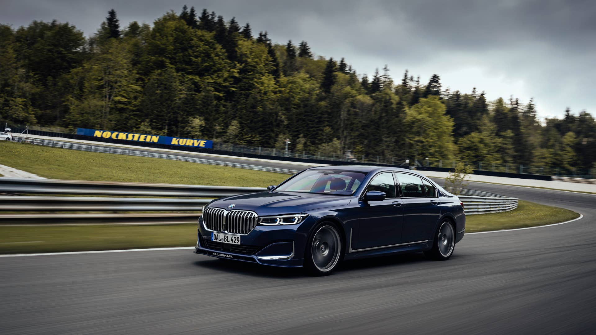 BMW Alpina B7