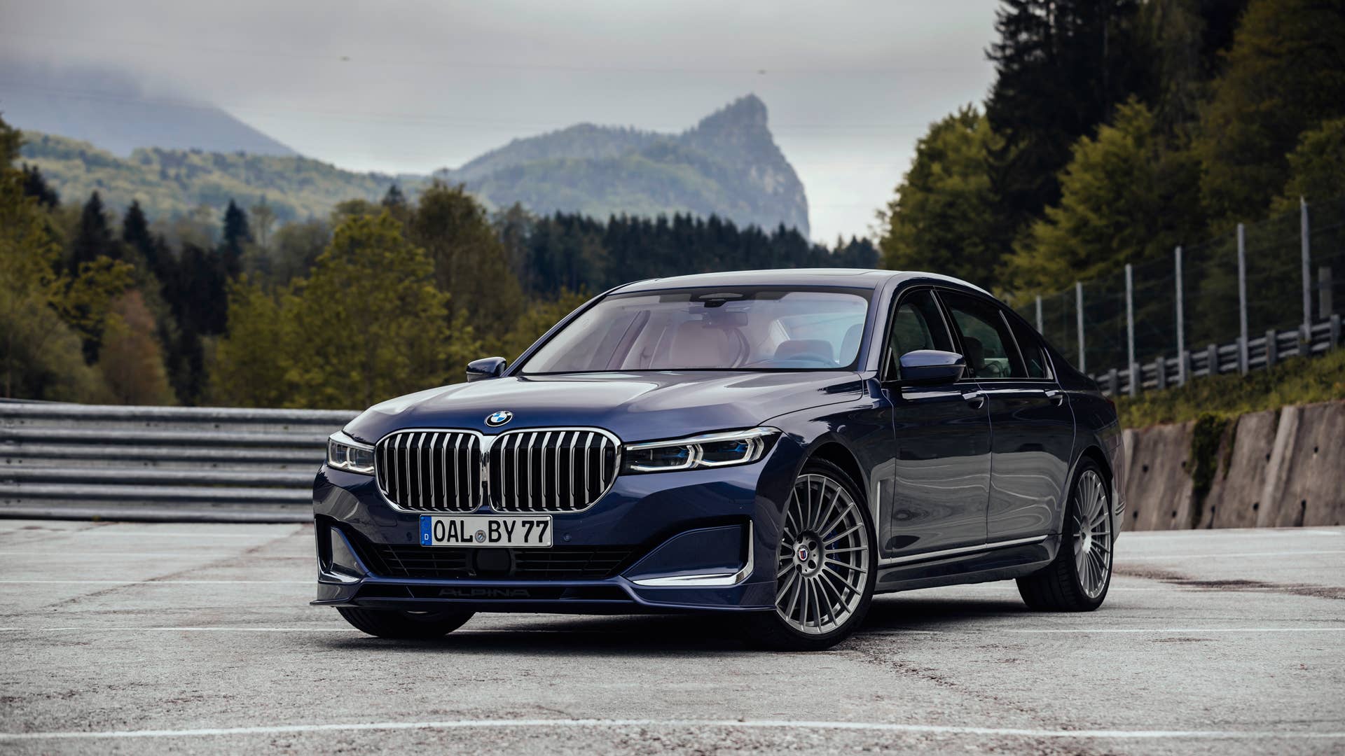 BMW Alpina B7