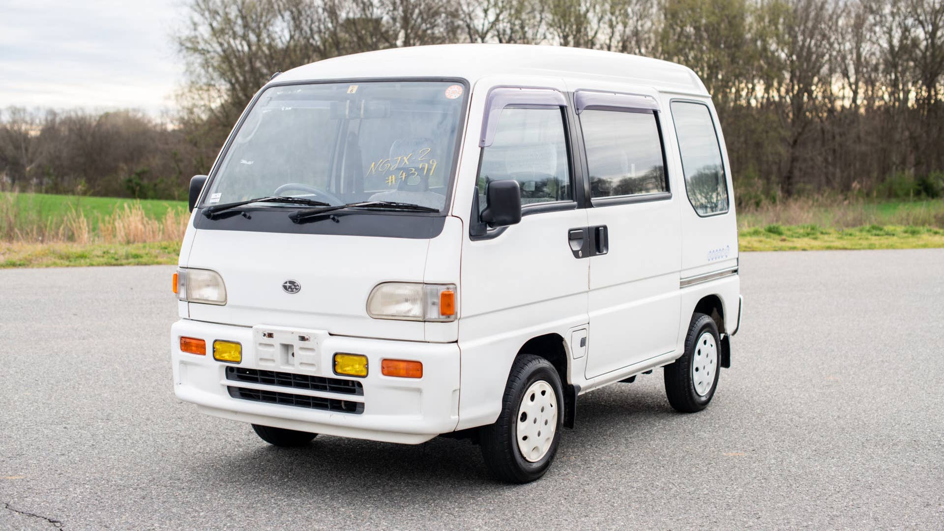 Let's all take a moment to smile at this tiny Subaru van - Autoblog