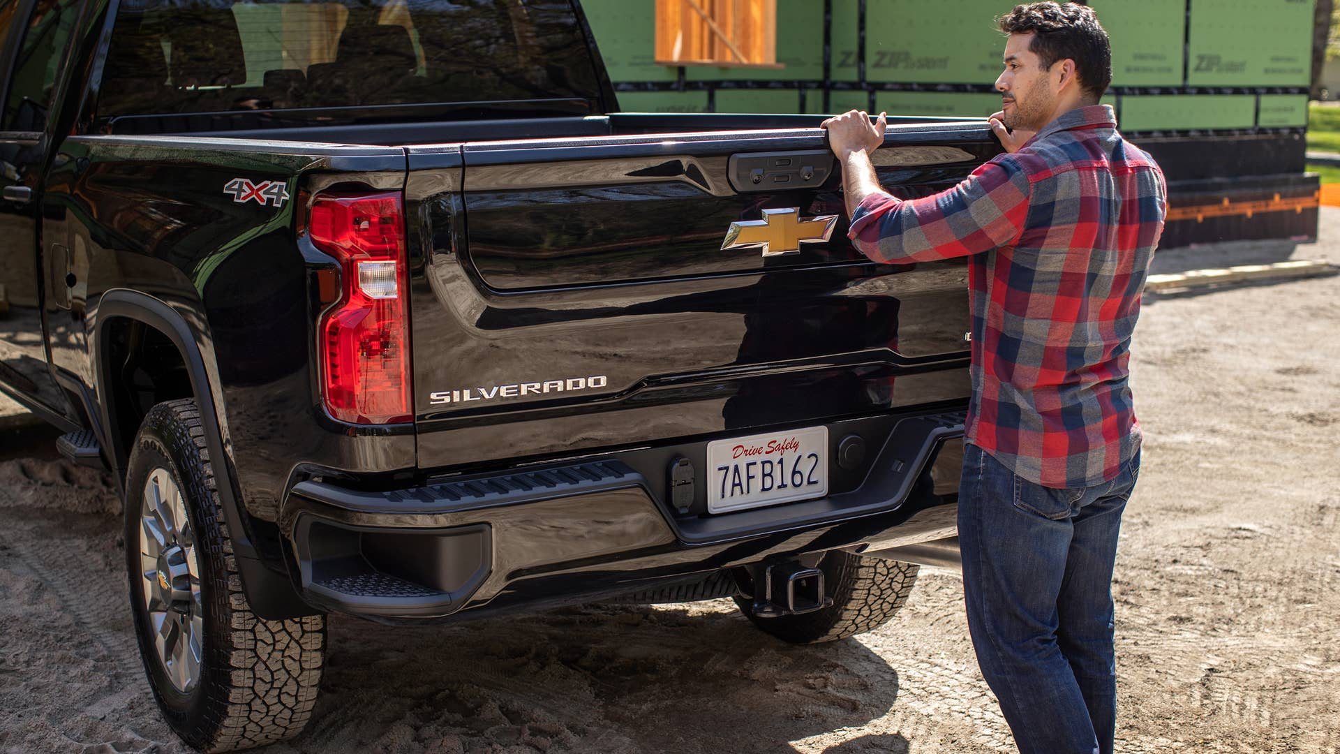 2022 Chevrolet Silverado HD Multi-Flex Tailgate