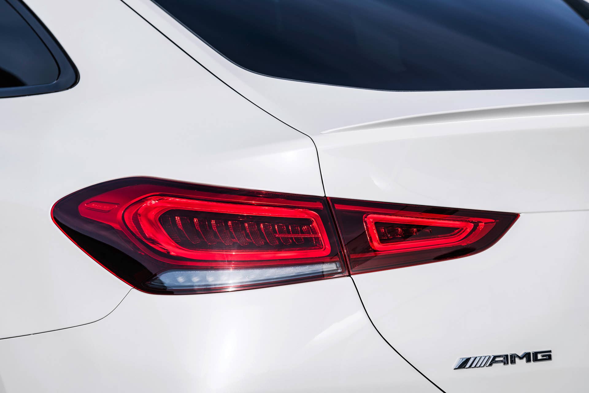 Combining elegance with powerful performance: the new Mercedes-AMG GLE 63 4MATIC+ Coupé with 603 HP and EQ Boost assistance in S guise, with a 48V electrical system to upgrade driving dynamics.