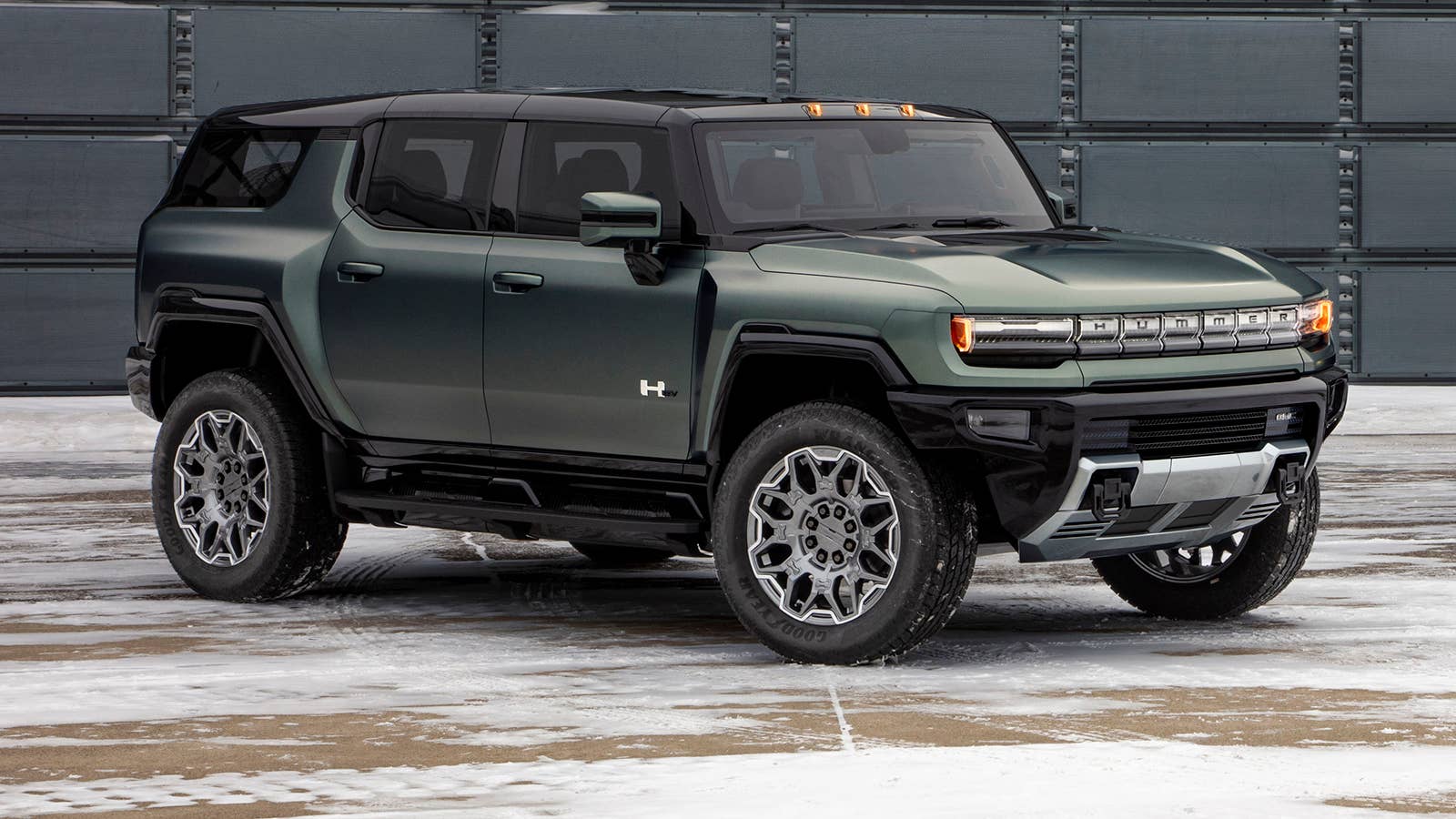 2024 GMC Hummer EV SUV