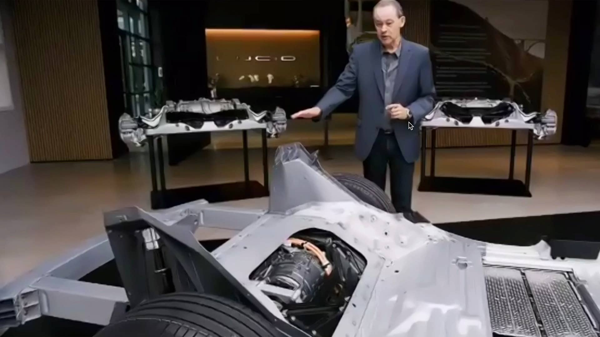 Lucid Air's modular powertrain opens up serious performance ...