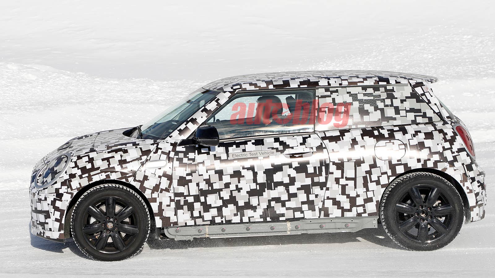 Mini Cooper EV prototype