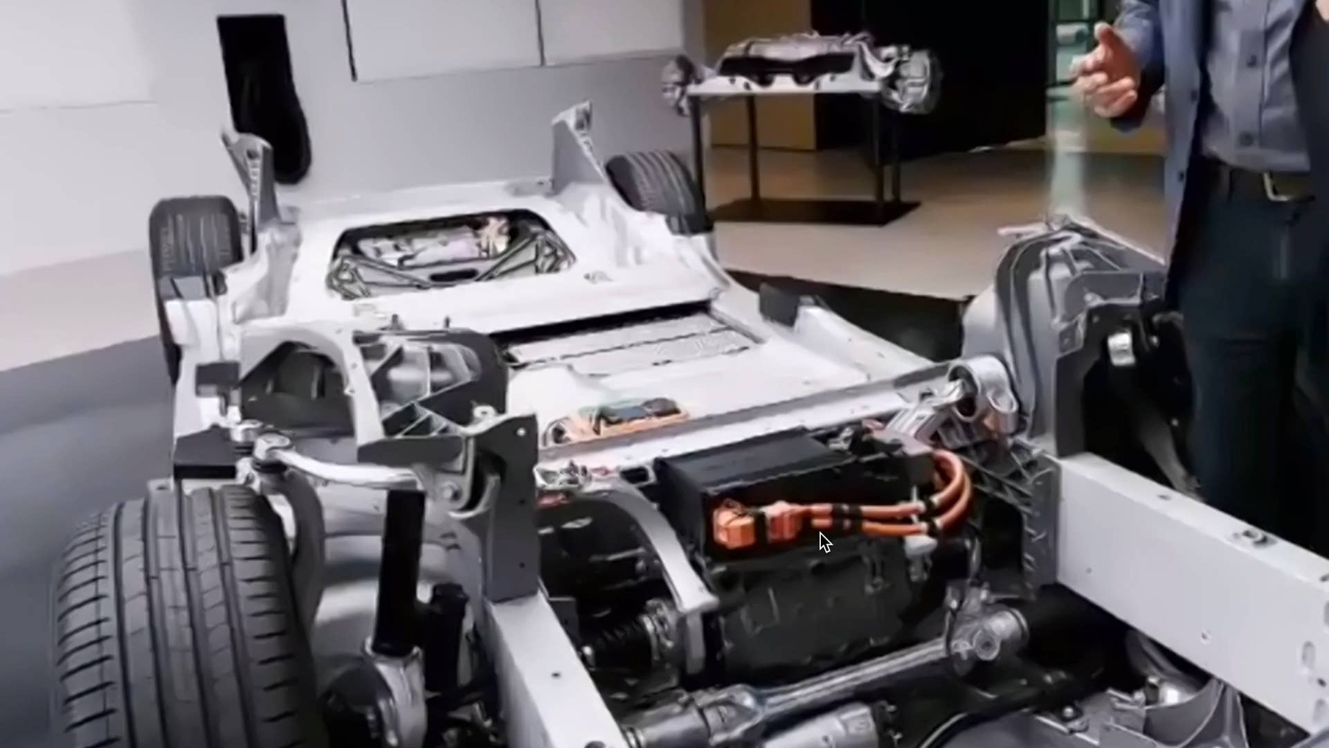 Lucid Air's modular powertrain opens up serious performance ...