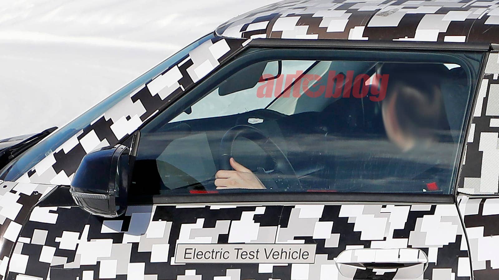 Mini Cooper EV prototype
