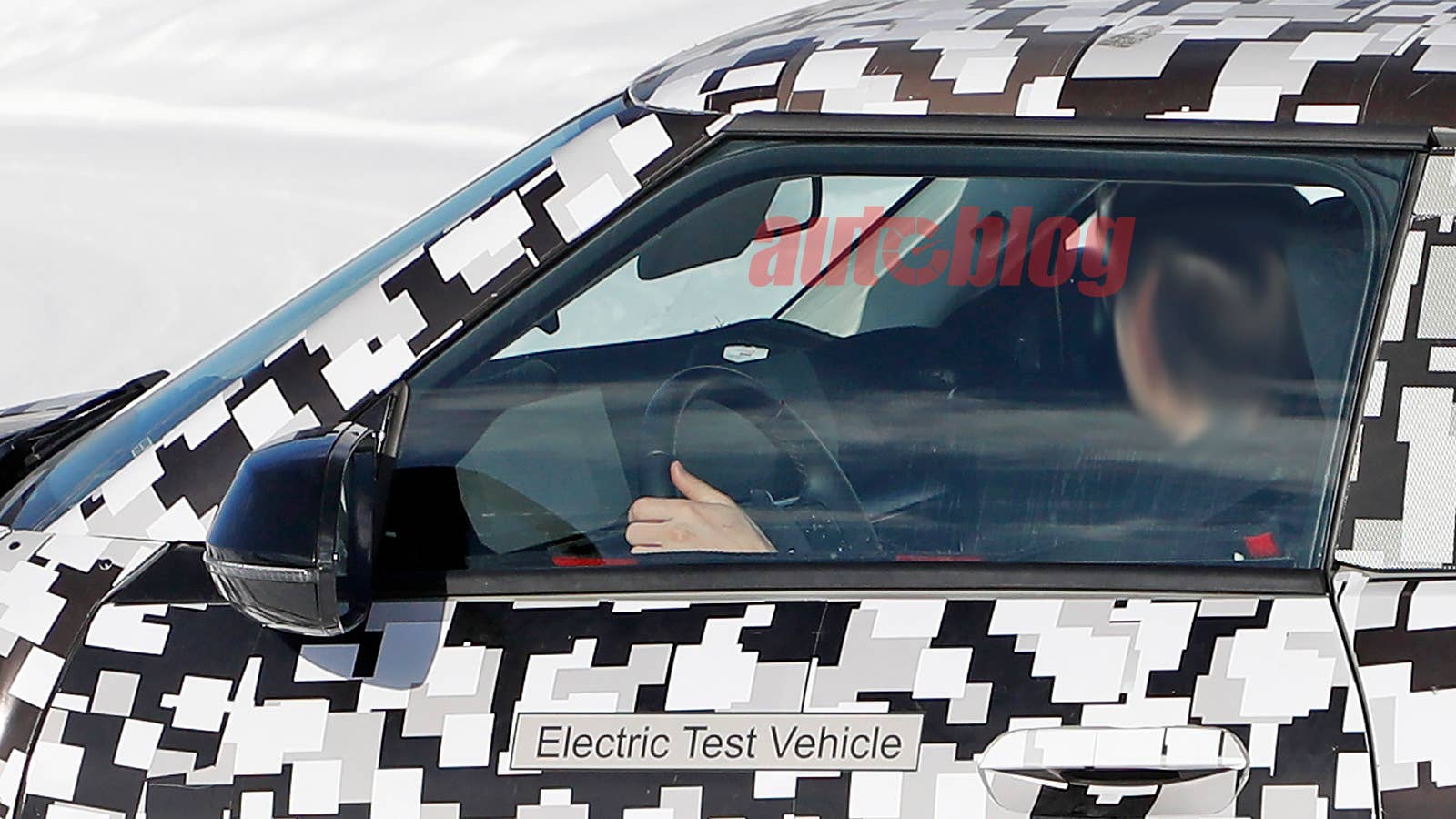 Mini Cooper EV prototype