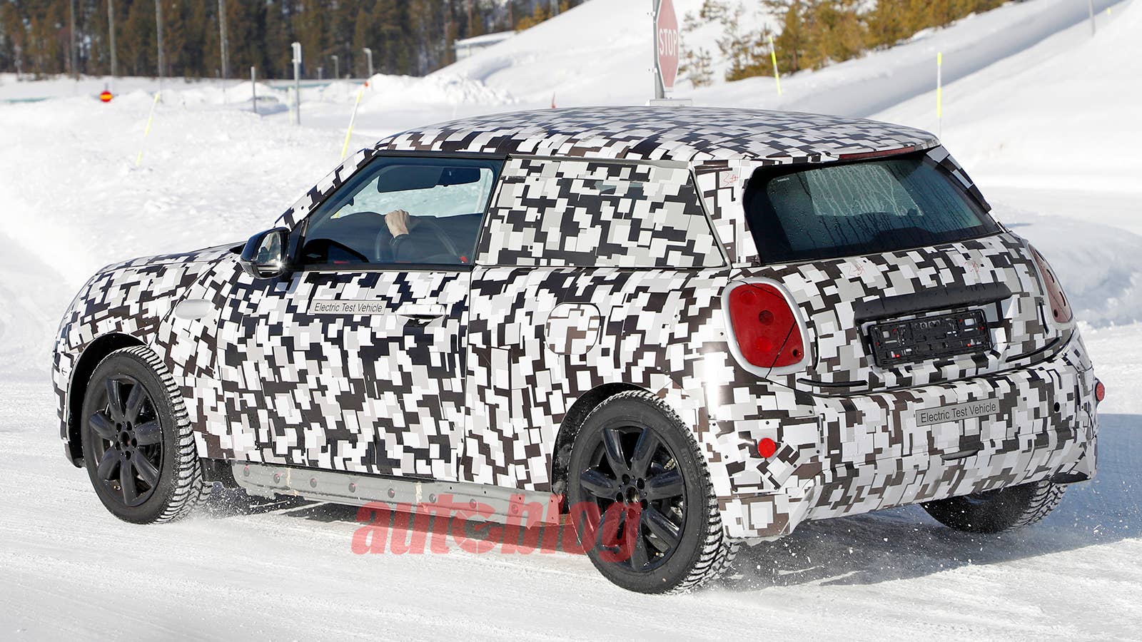 Mini Cooper EV prototype