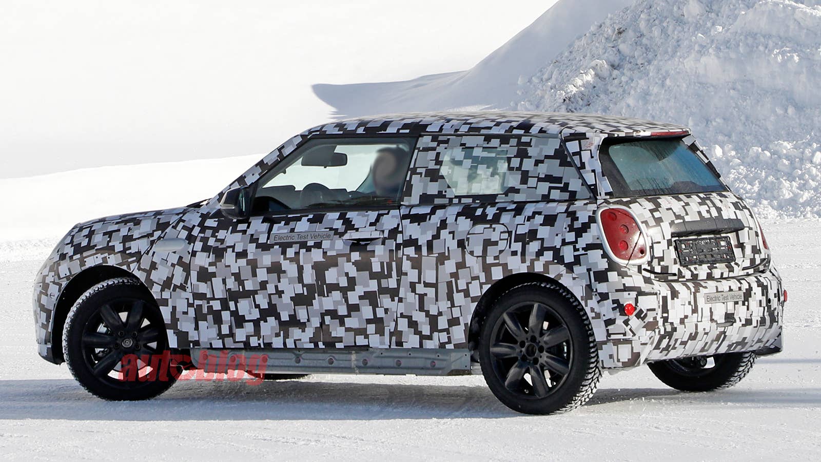 Mini Cooper EV prototype