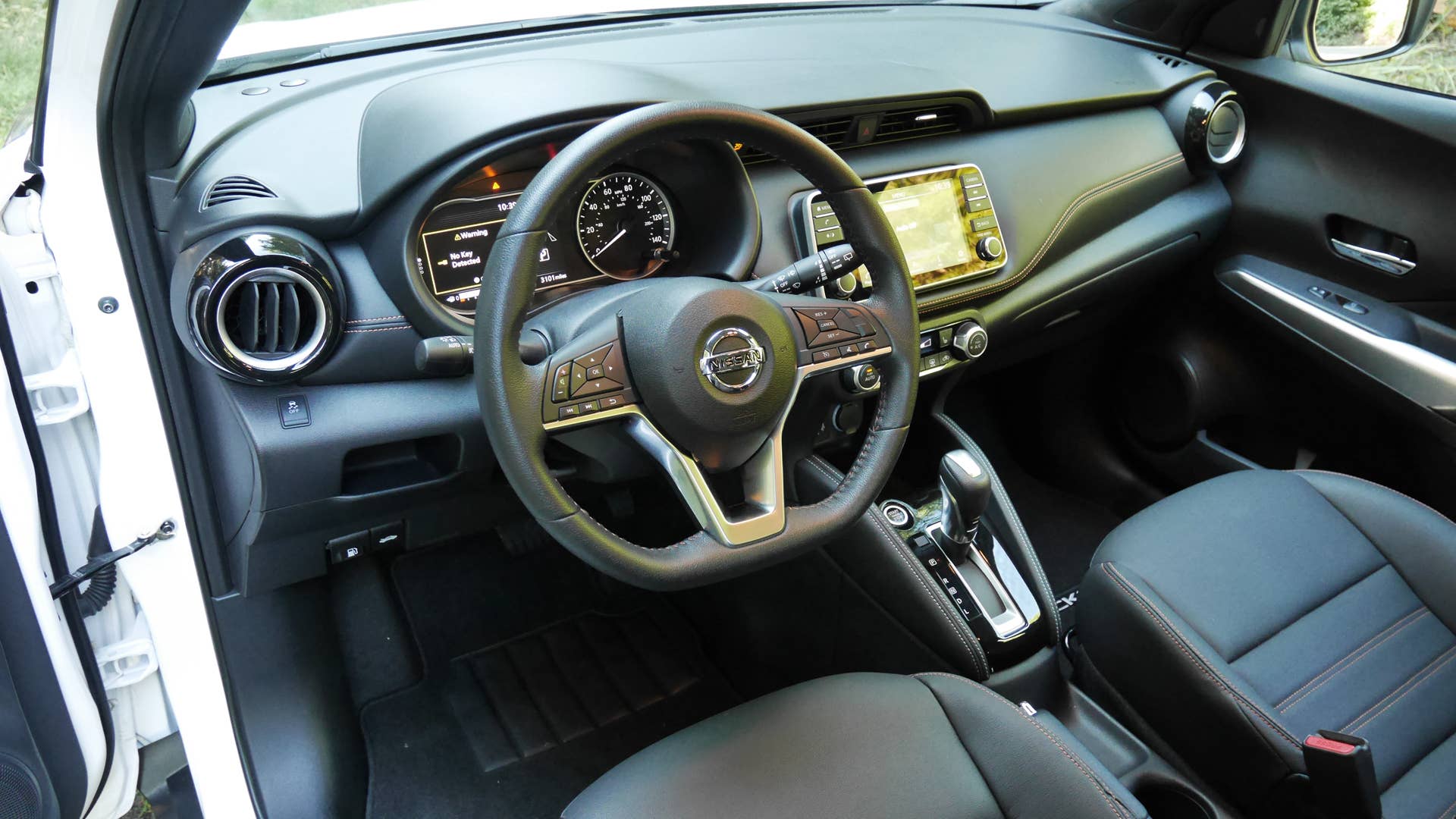2018 Nissan Kicks SR