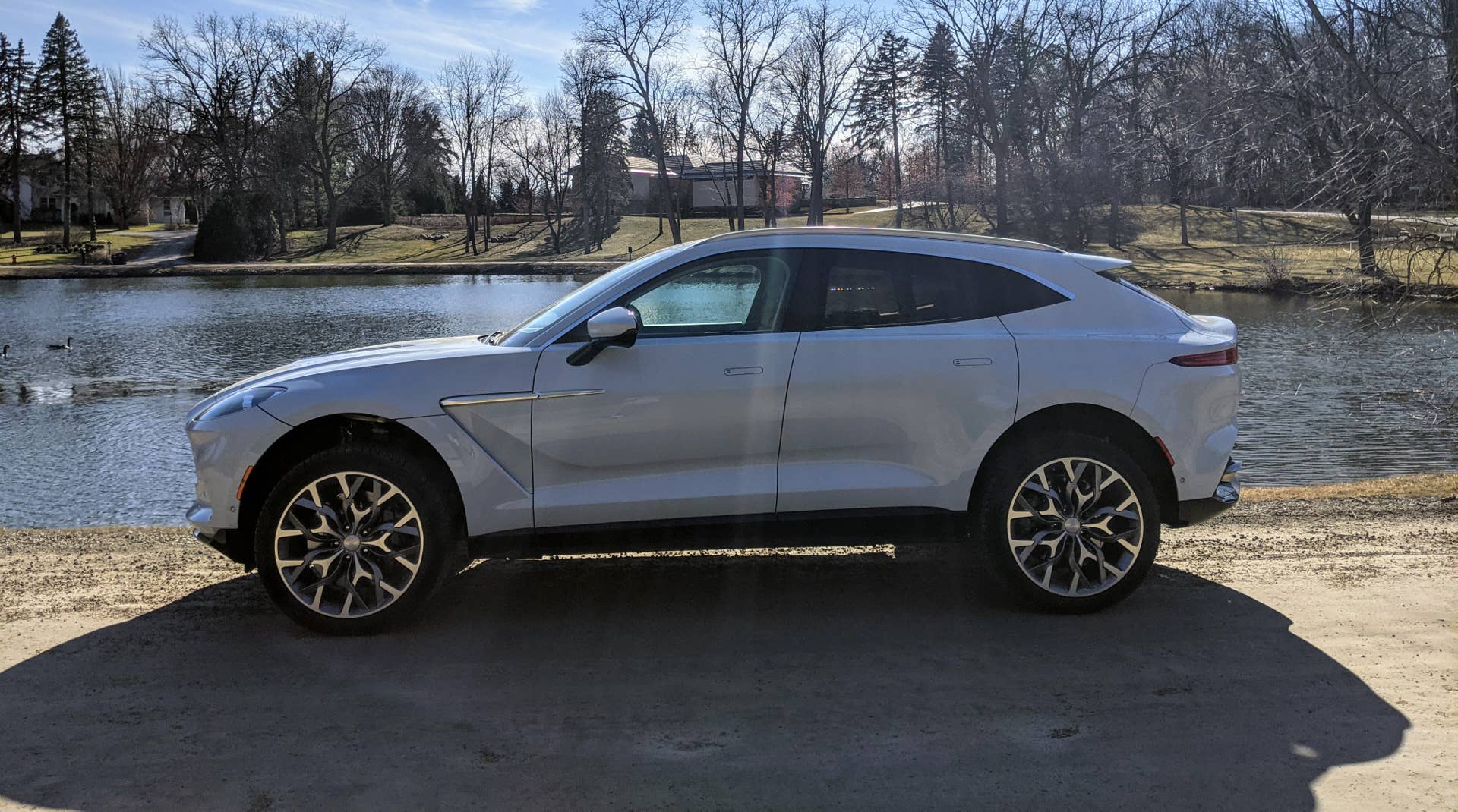 2021 Aston Martin DBX