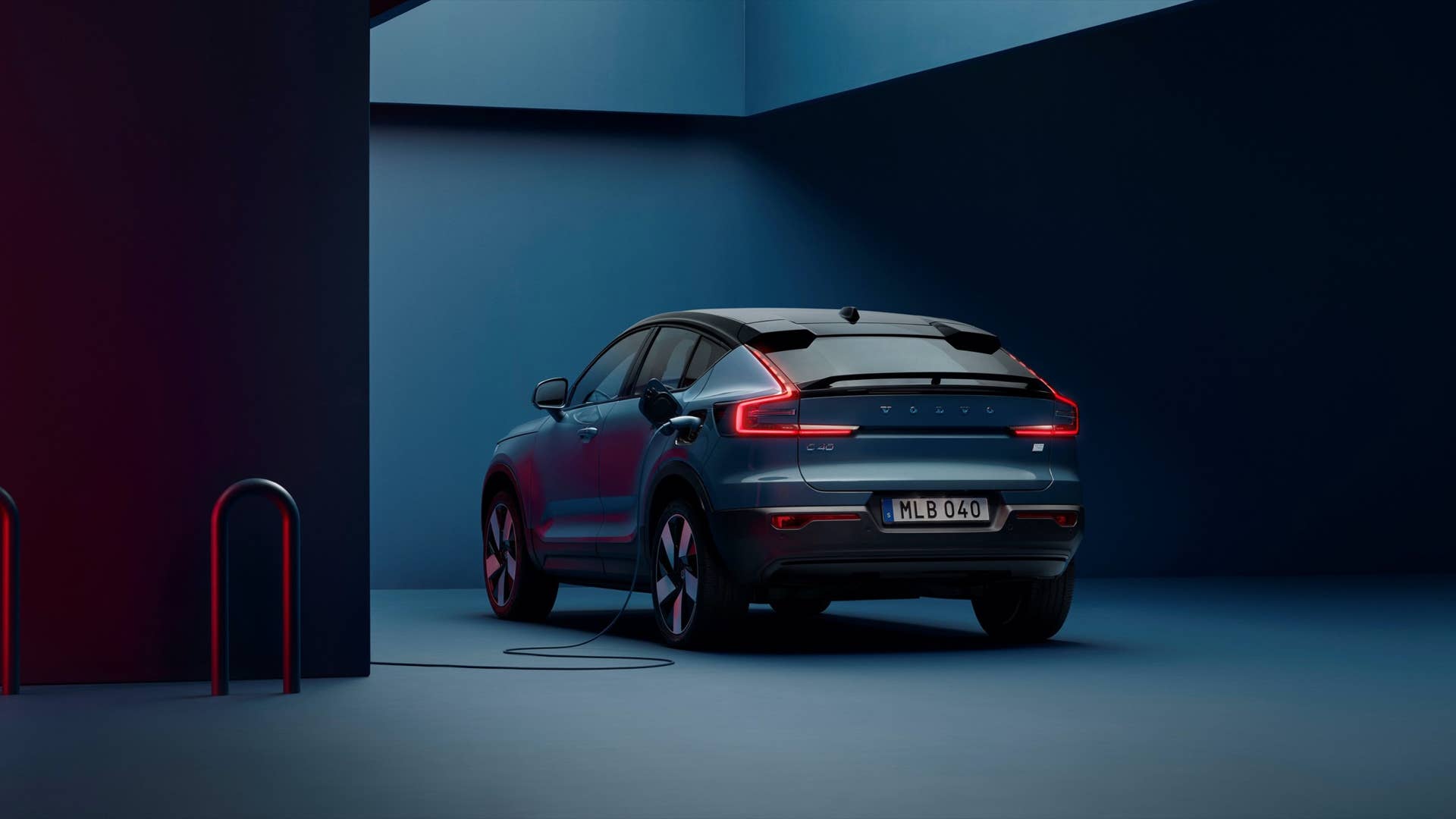 Volvo C40 Recharge Studio