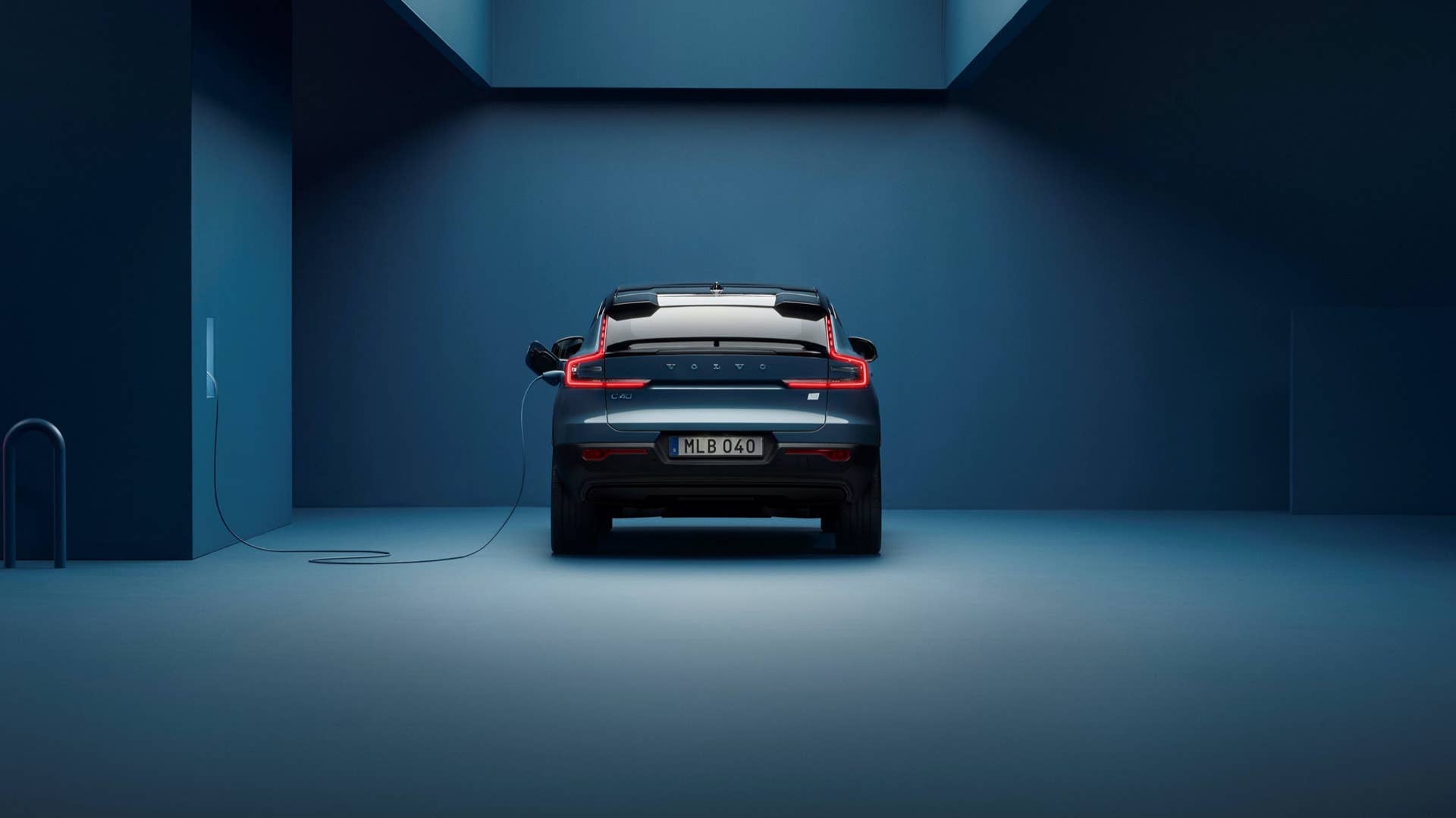 Volvo C40 Recharge Studio