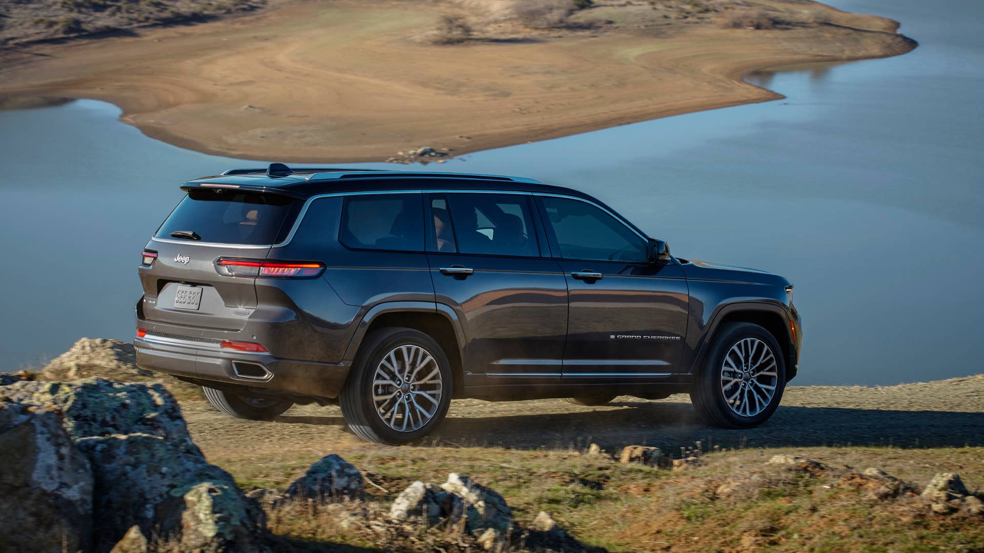 All-new 2021 Jeep® Grand Cherokee L Summit Reserve