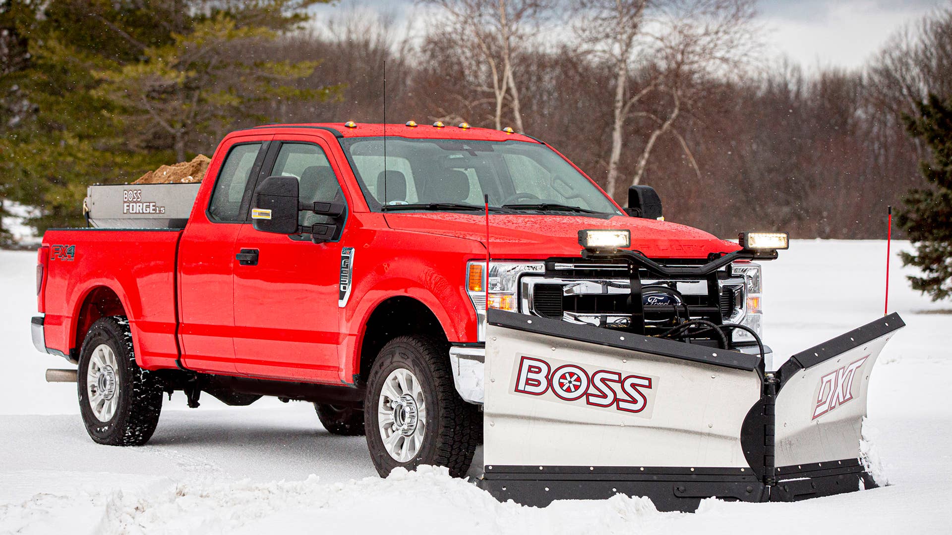 2020 Ford F-250 XLT 7.3L Crew Cab 160” wheelbase with 8-foot 2-inch Steel DXT V-Blade and VBX6500 Spreader. Super Duty offers a maximum Snow Plow rating of 1,400 pounds when properly specified with the Snow Plow Prep Package.