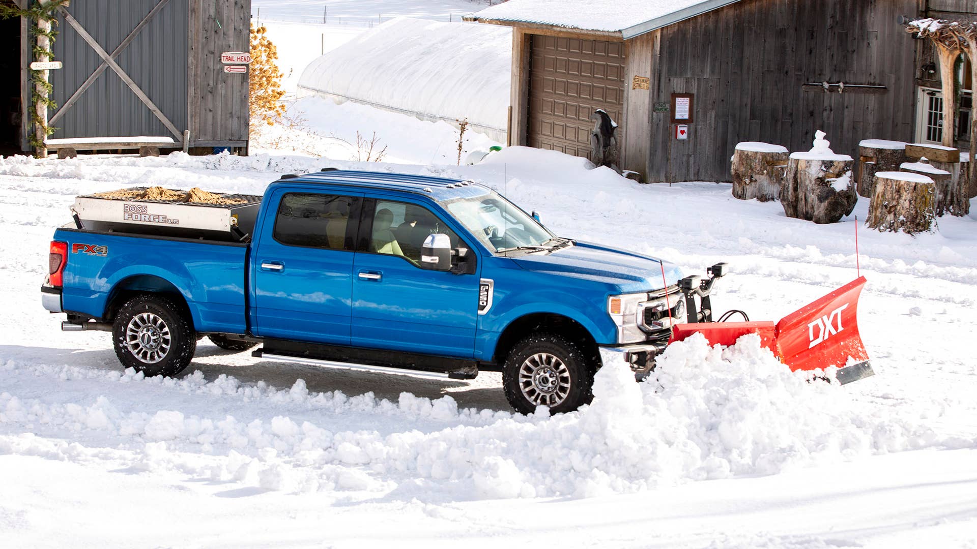 2020 Ford F-350 XL 7.3L SuperCab 148” wheelbase with 9-foot 2-inch Stainless Steel DXT V-Blade and FORGE 1.5 Spreader. Super Duty offers a maximum Snow Plow rating of 1,400 pounds when properly specified with the Snow Plow Prep Package.