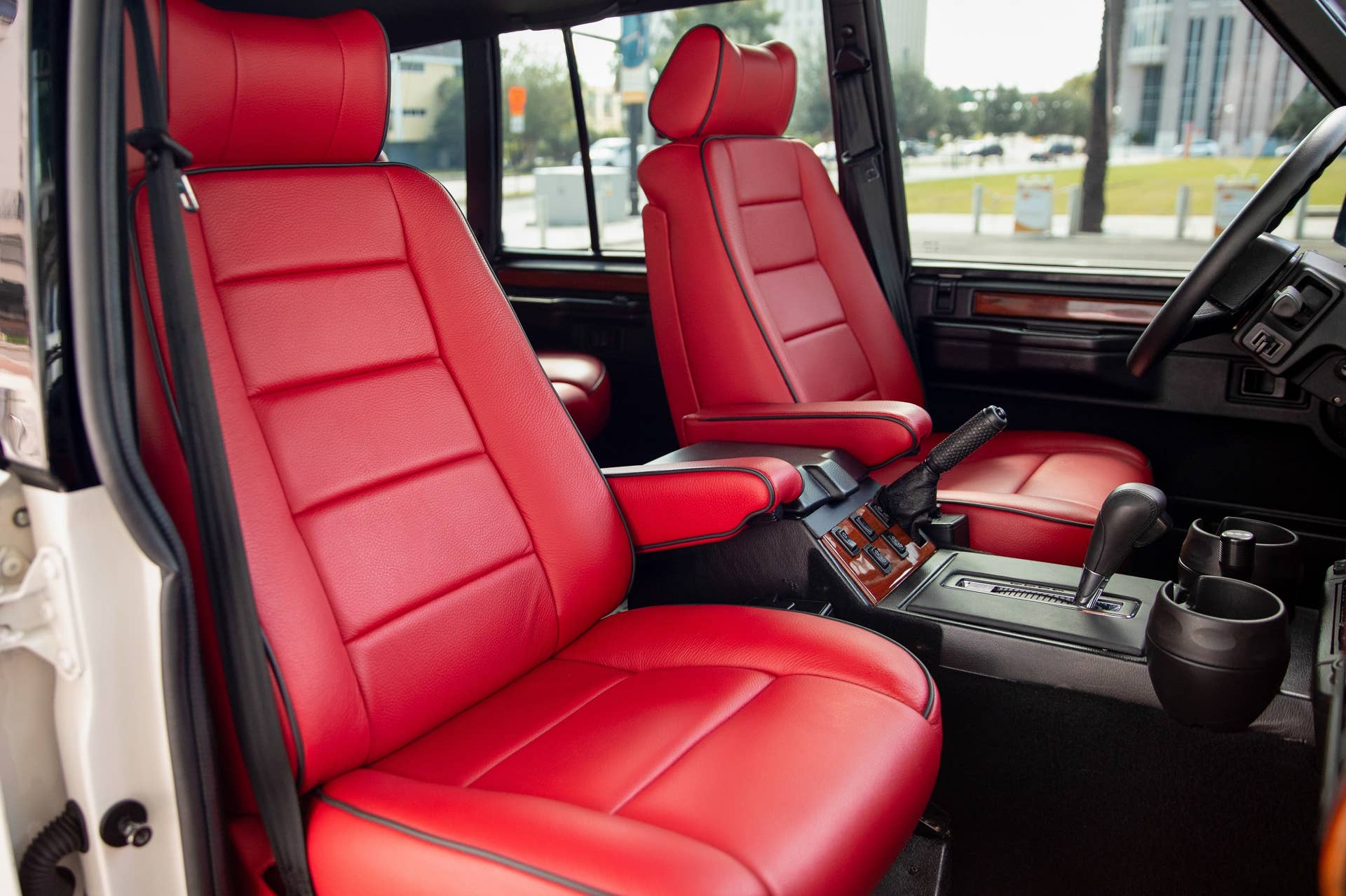 Resto-modded Range Rover