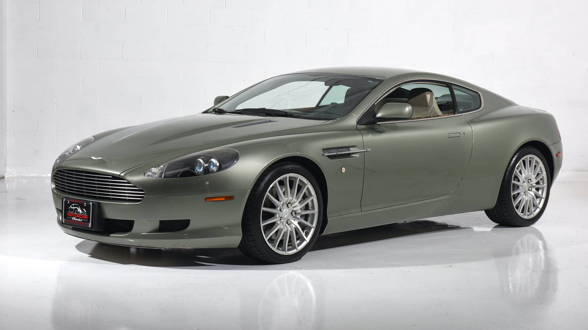 This Aston Martin DB9 with 104,000 miles on it makes us happy - Autoblog