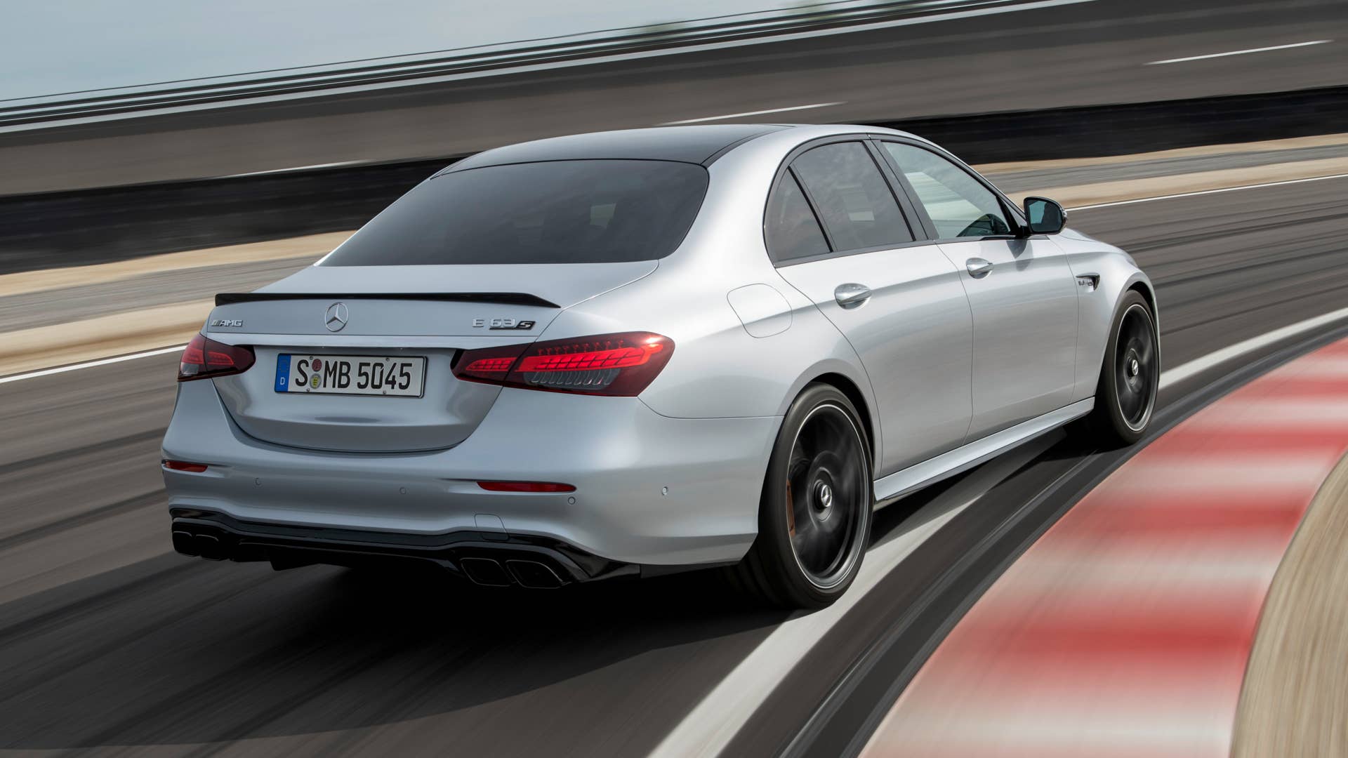 2021 Mercedes-AMG E 63 S sedan
