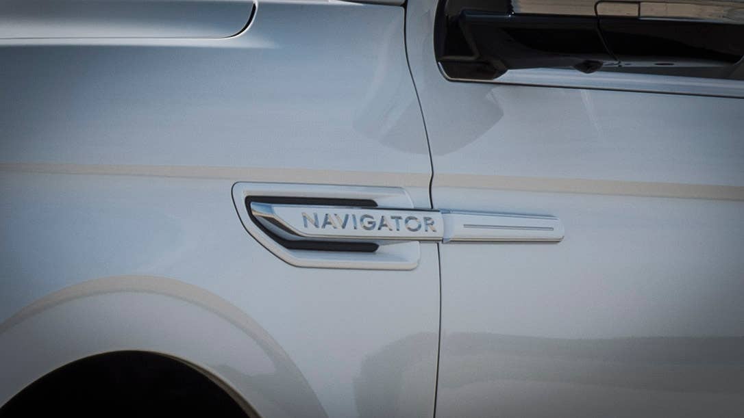 2020 Lincoln Navigator Monochromatic Package