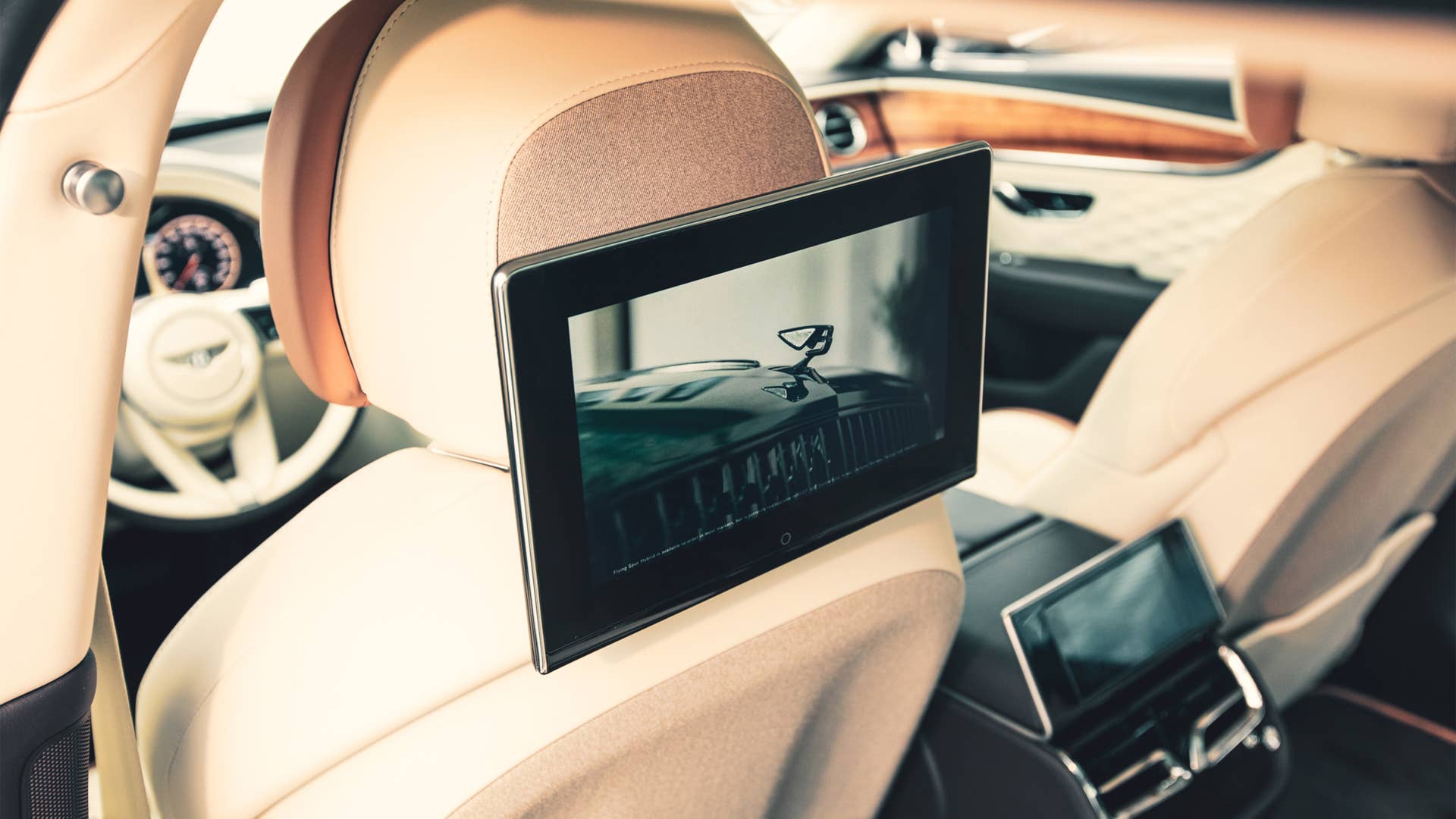Bentley's new rear seat entertainment system aims to make the rich life ...