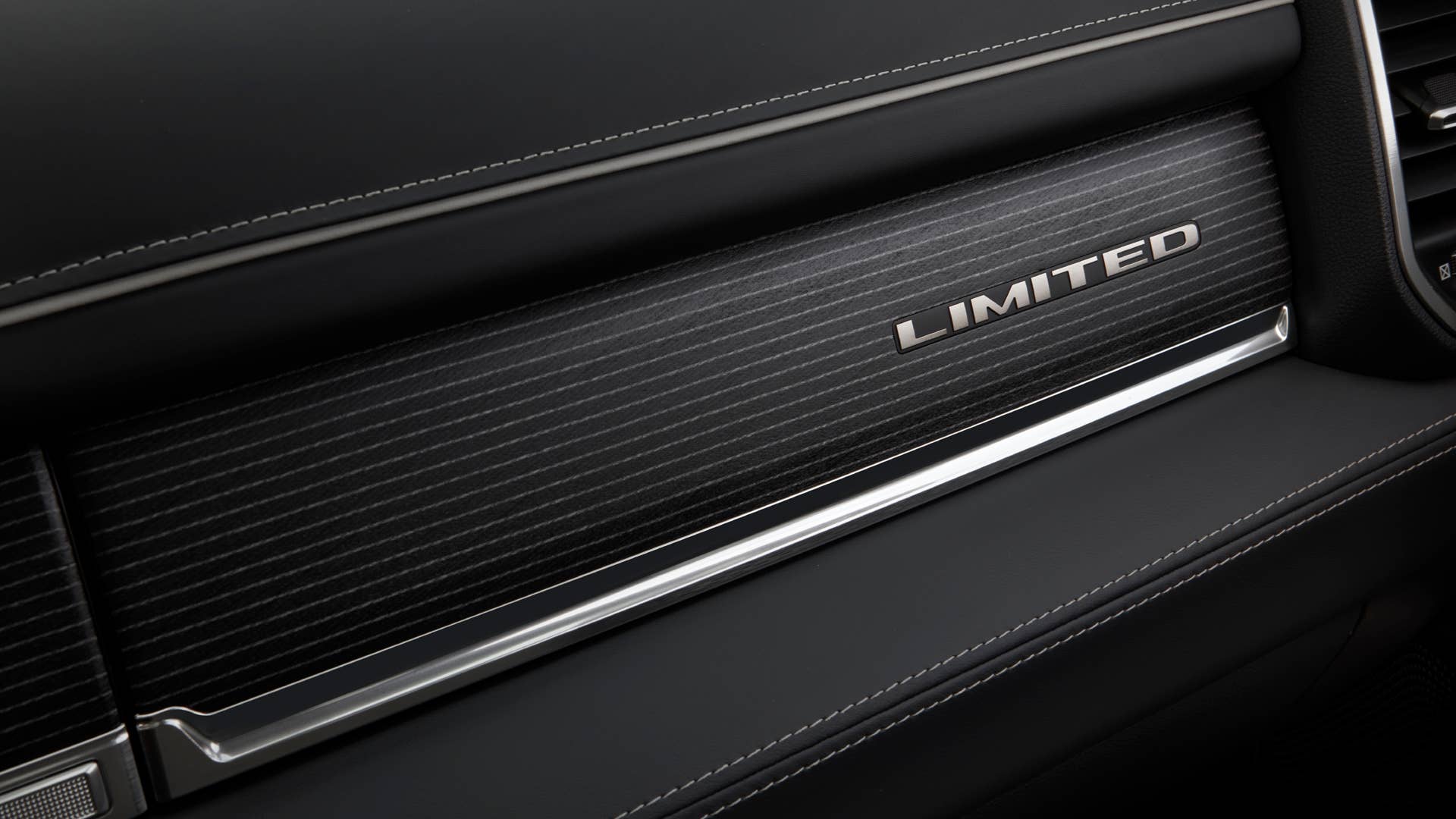 2022 Ram 1500 Limited 10th Edition upper glove box