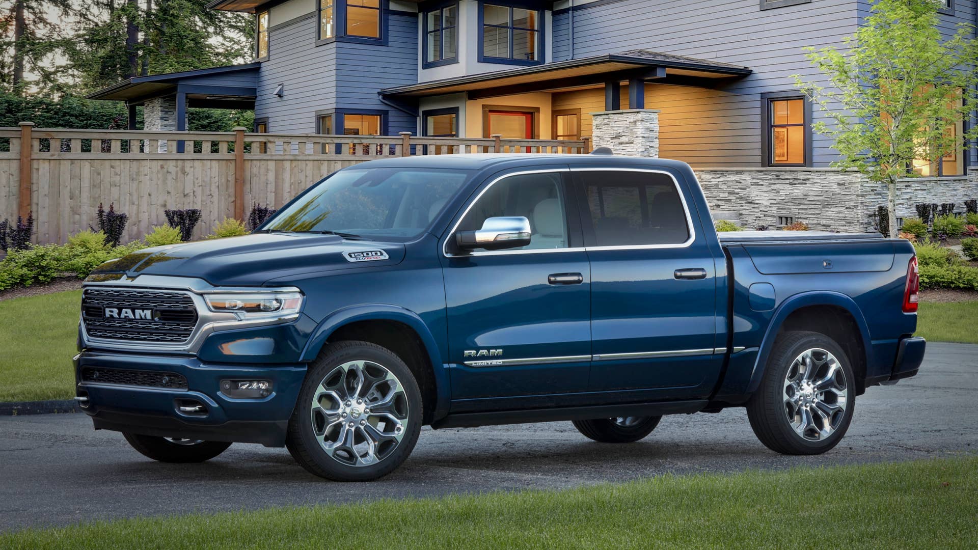 2022 Ram 1500 Limited 10th Edition front three-quarters