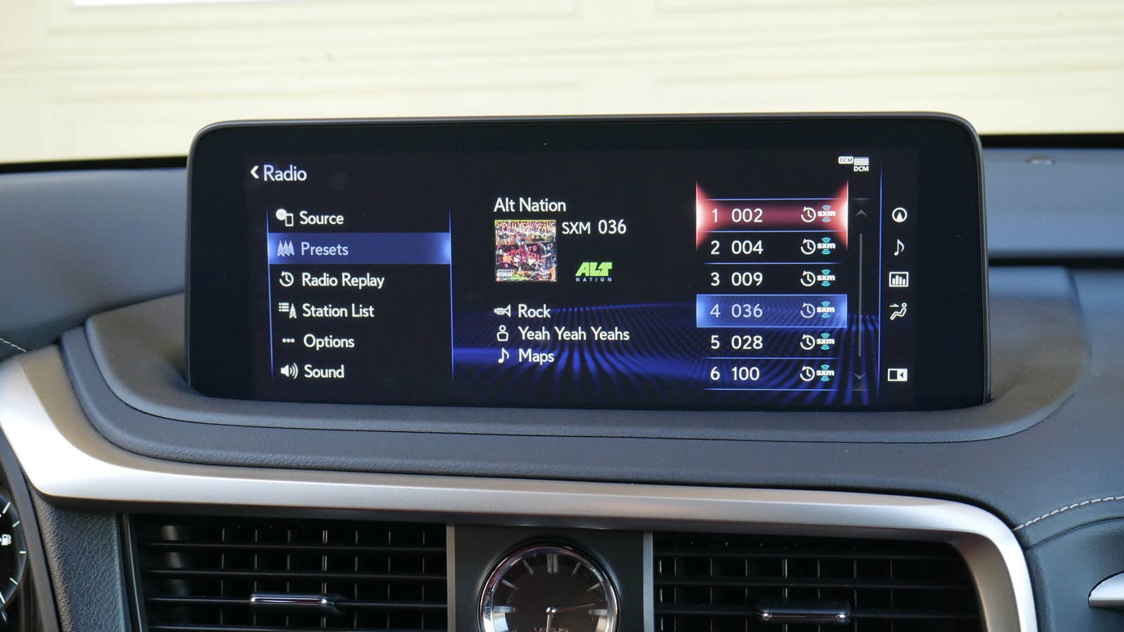 2020 Lexus RX Infotainment Driveway Test + Video - Autoblog