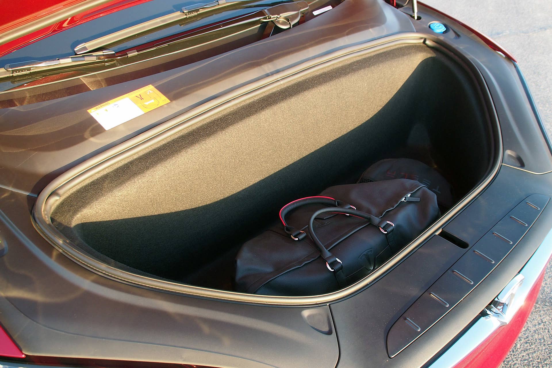 2016 Tesla Model X frunk