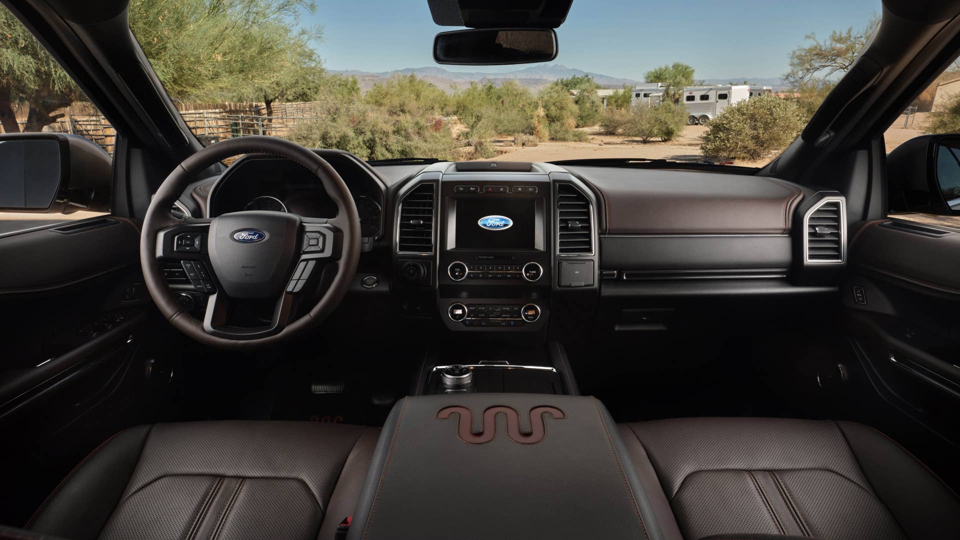 2020 Ford Expedition King Ranch in white
