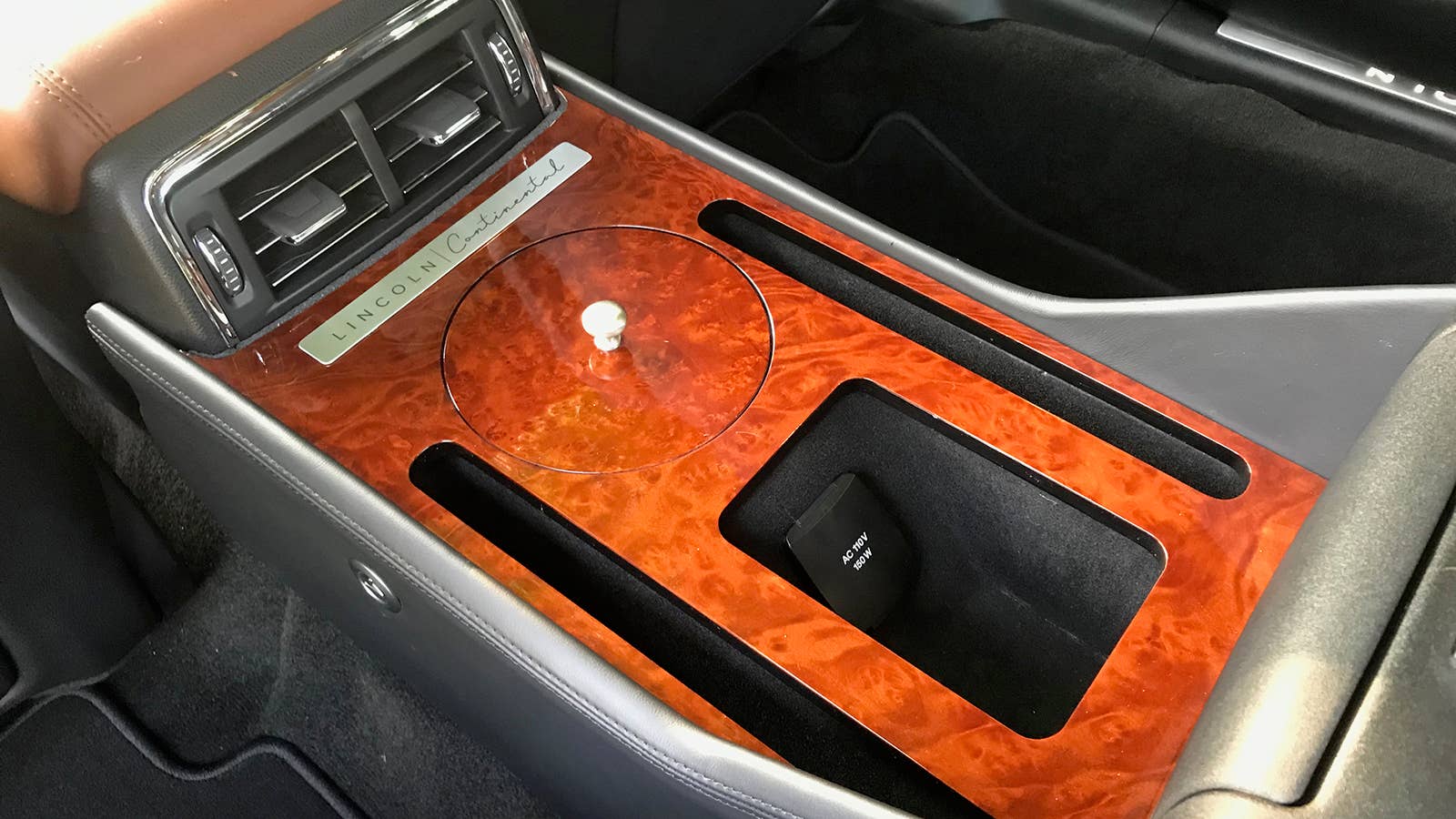 2020 Lincoln Continental Coach Door Edition