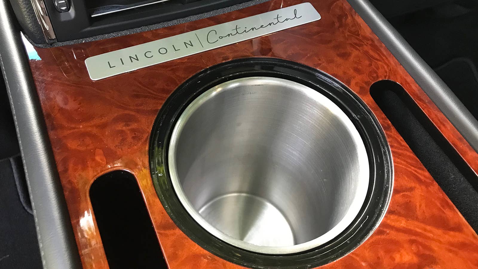 2020 Lincoln Continental Coach Door Edition