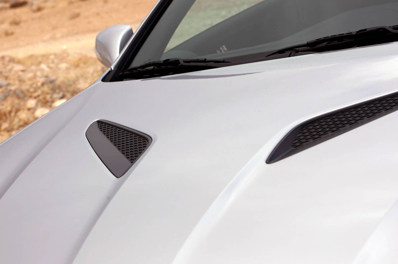 2013 Hyundai Genesis Coupe hood