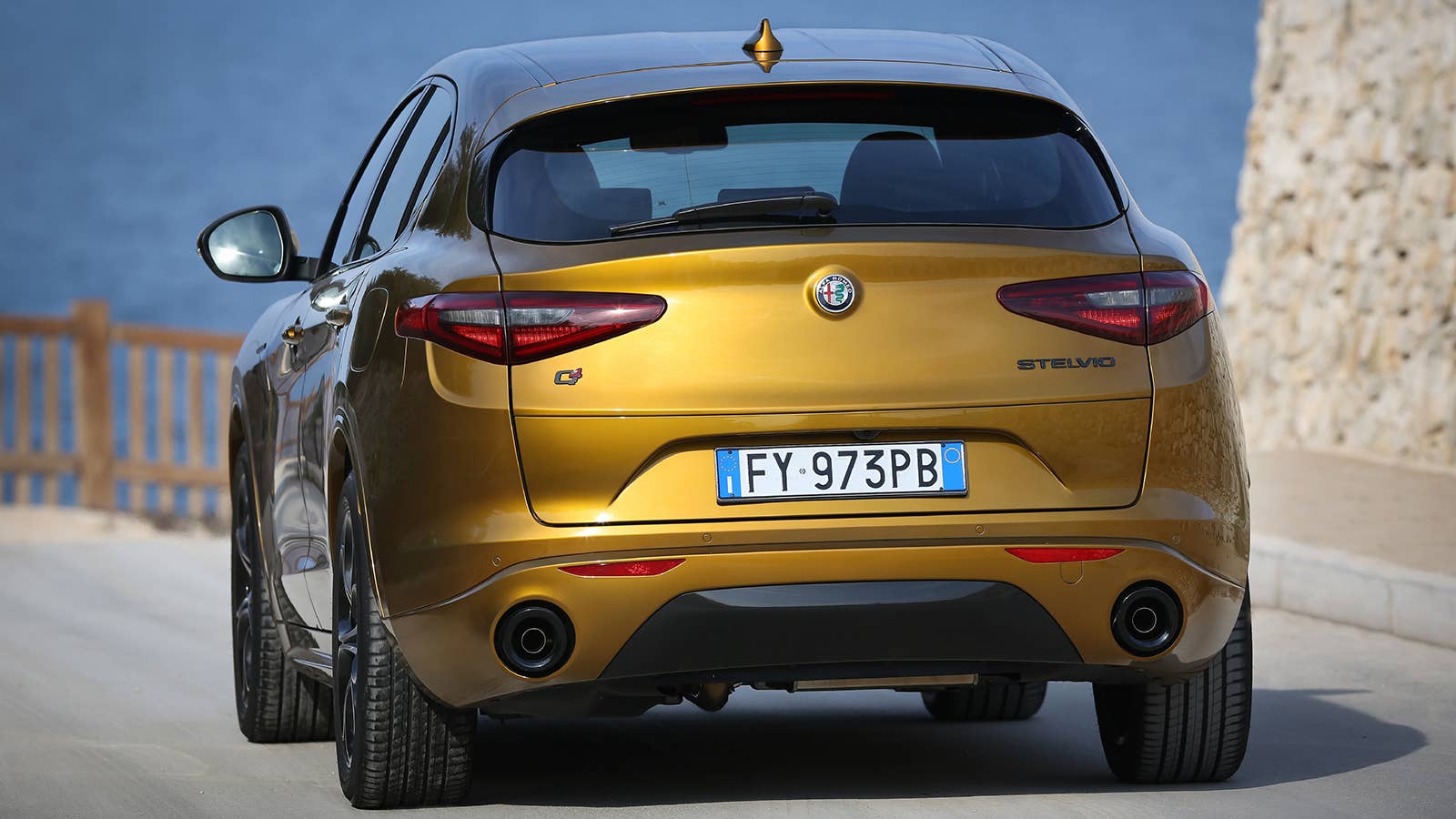 2021 Alfa Romeo Stelvio
