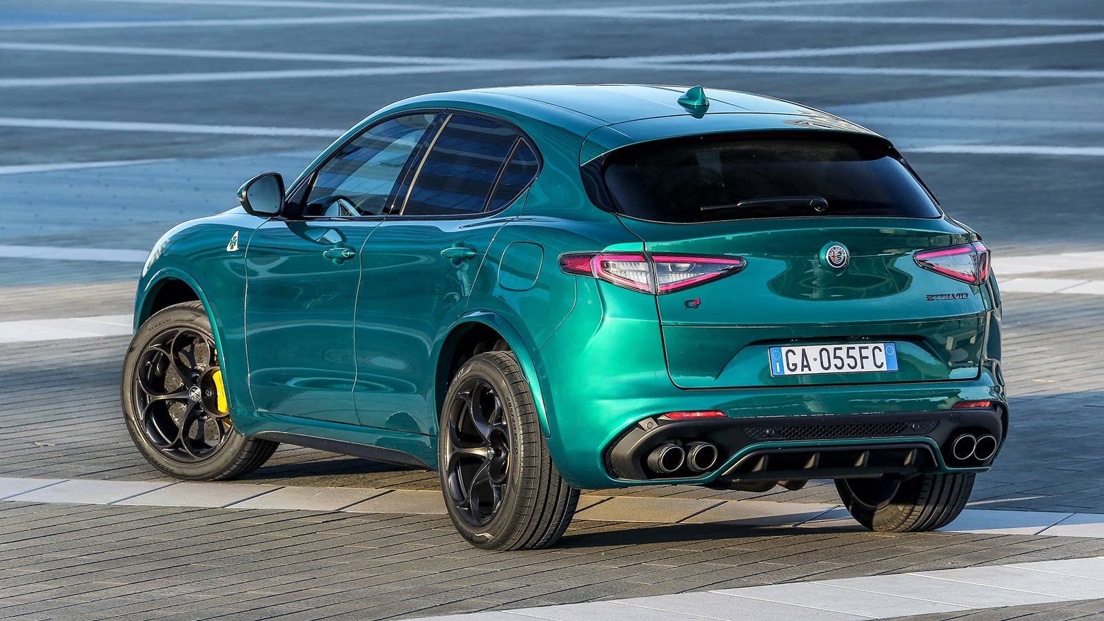 2021 Alfa Romeo Stelvio Quadrifoglio