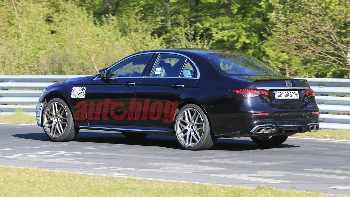 Spy-Shots of Cars This image has been optimized for a calibrated screen with a Gamma of 2.2 and a colour temperature of 6500°K