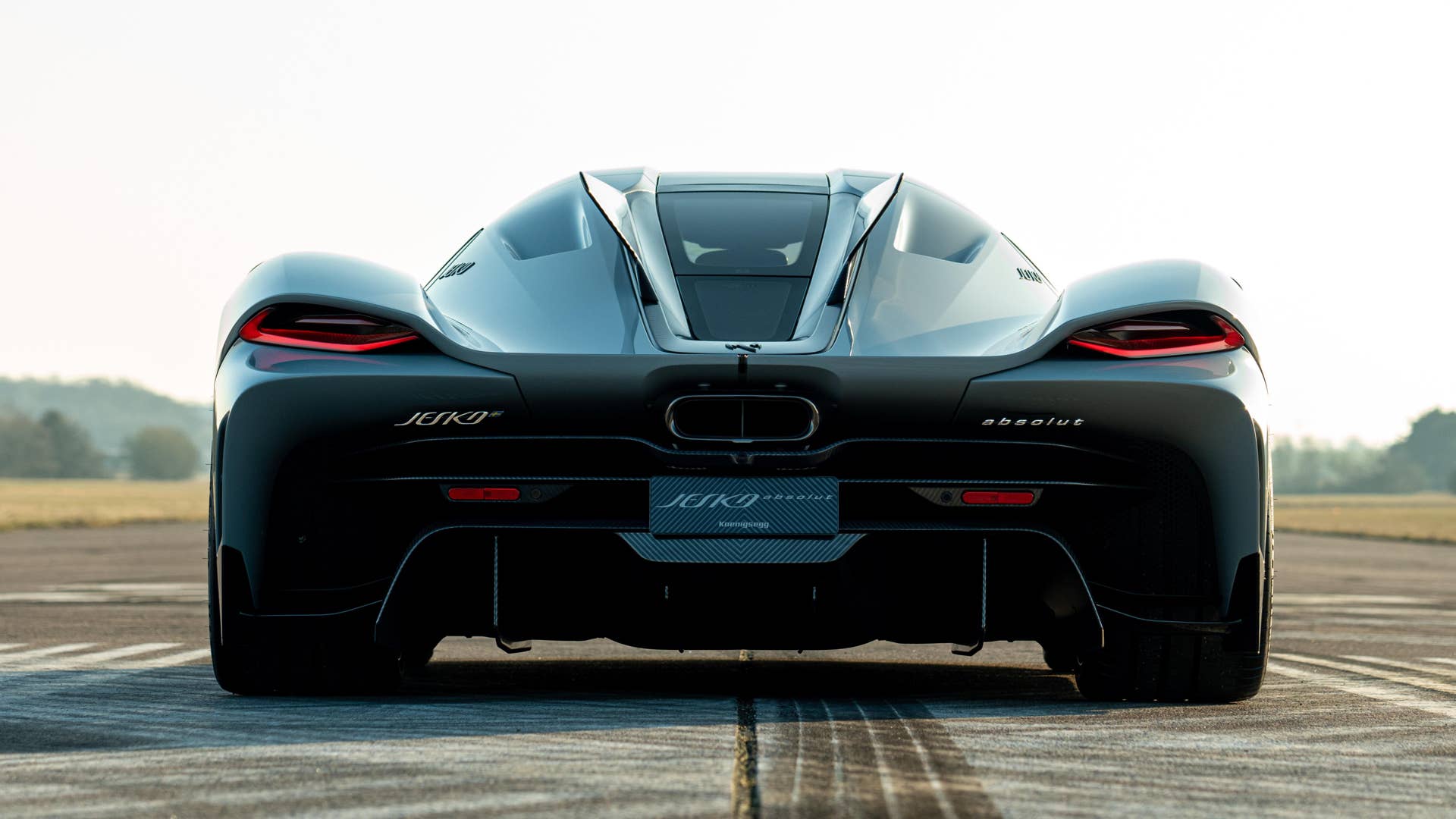 Koenigsegg Jesko Absolut Just Sets Fastest Quarter Mile Record For A koenigsegg-jesko-absolut-just-sets-fastest-quarter-mile-record-for-a