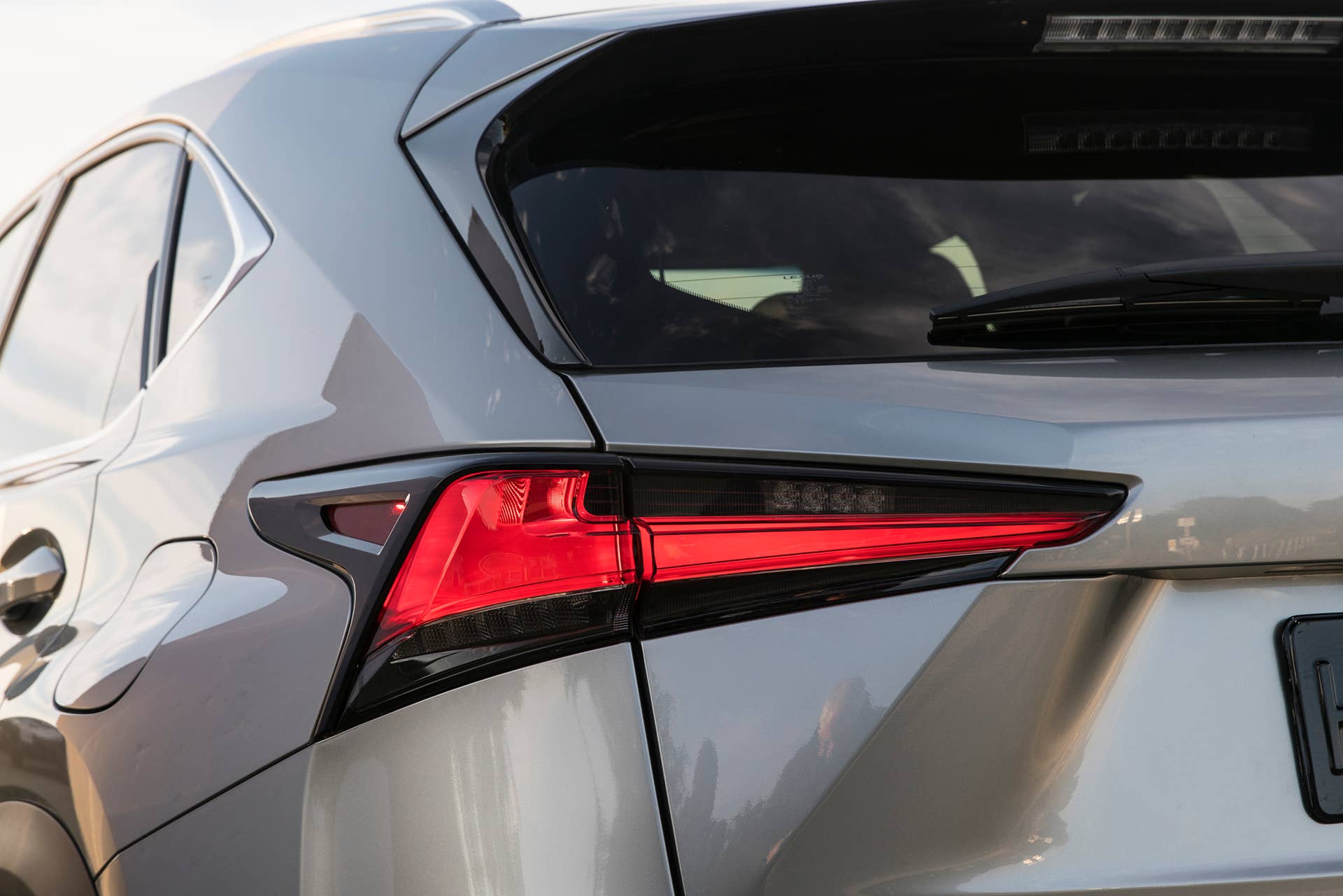 Lexus makes small changes to the 2021 NX lineup.