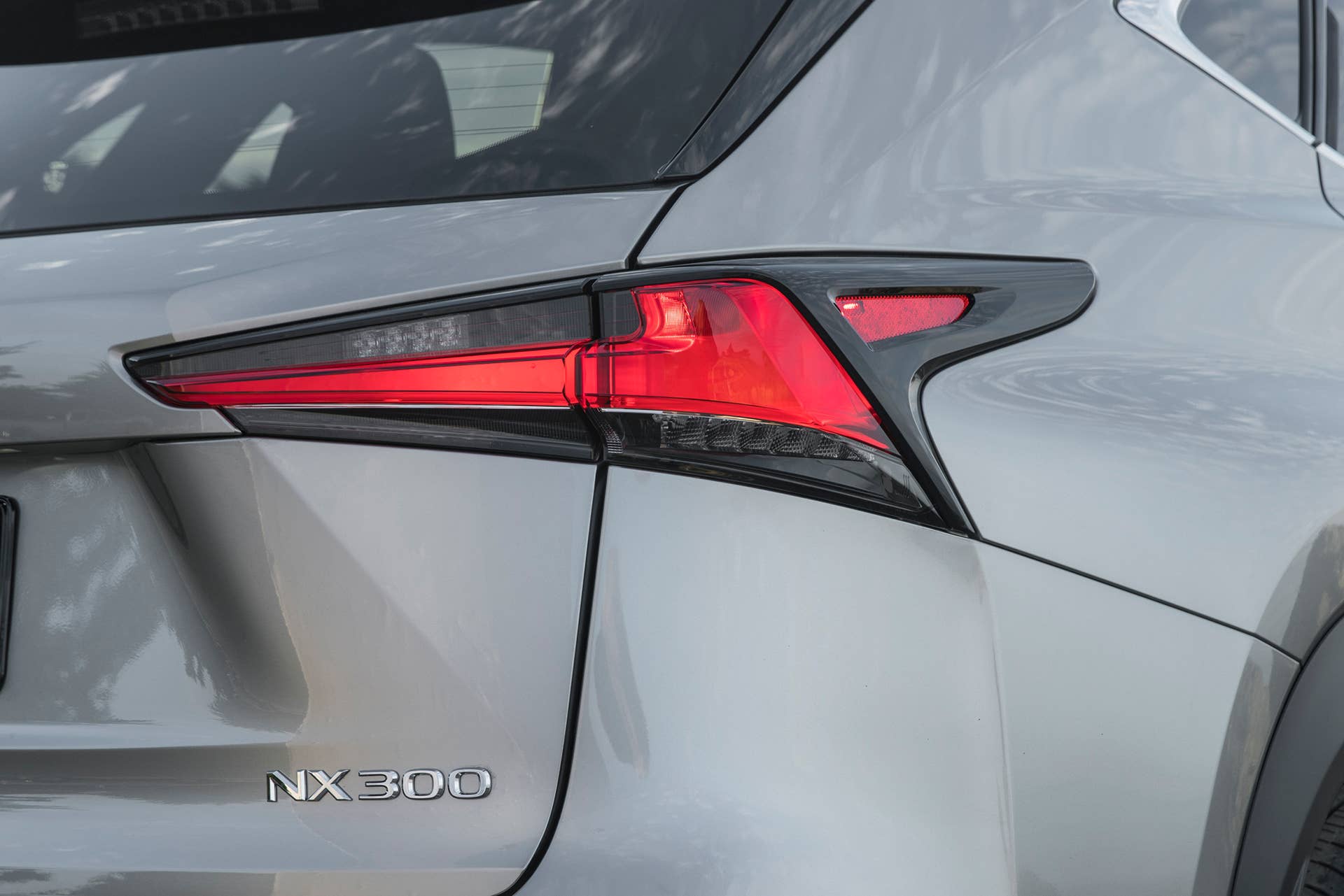 Lexus makes small changes to the 2021 NX lineup.