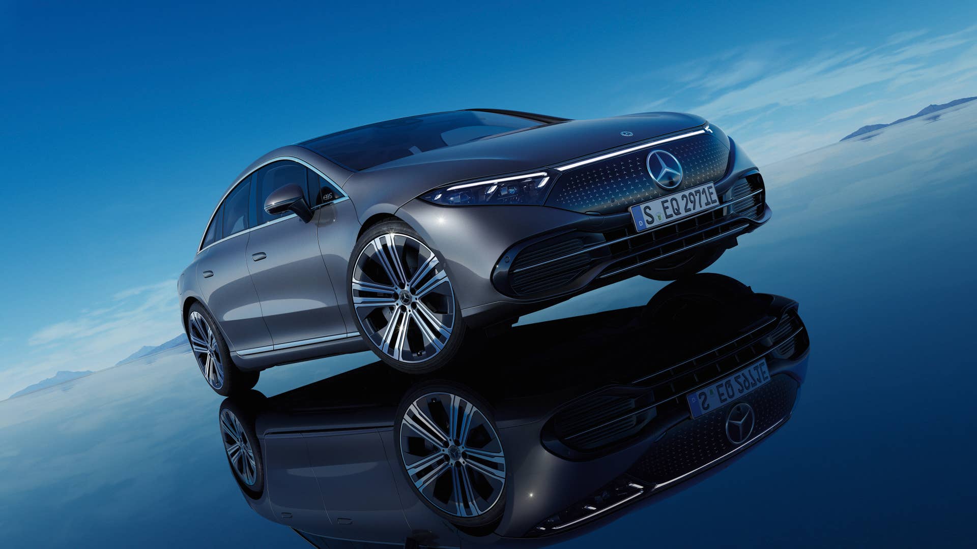 Mercedes-EQ, EQS;Stromverbrauch kombiniert: 19,1-16,0 kWh/100 km; CO2-Emissionen: 0 g/km