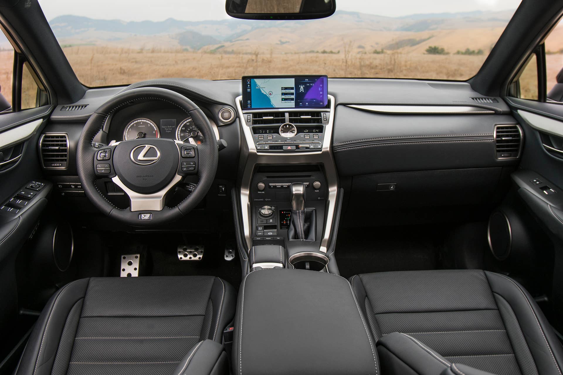 Lexus makes small changes to the 2021 NX lineup.
