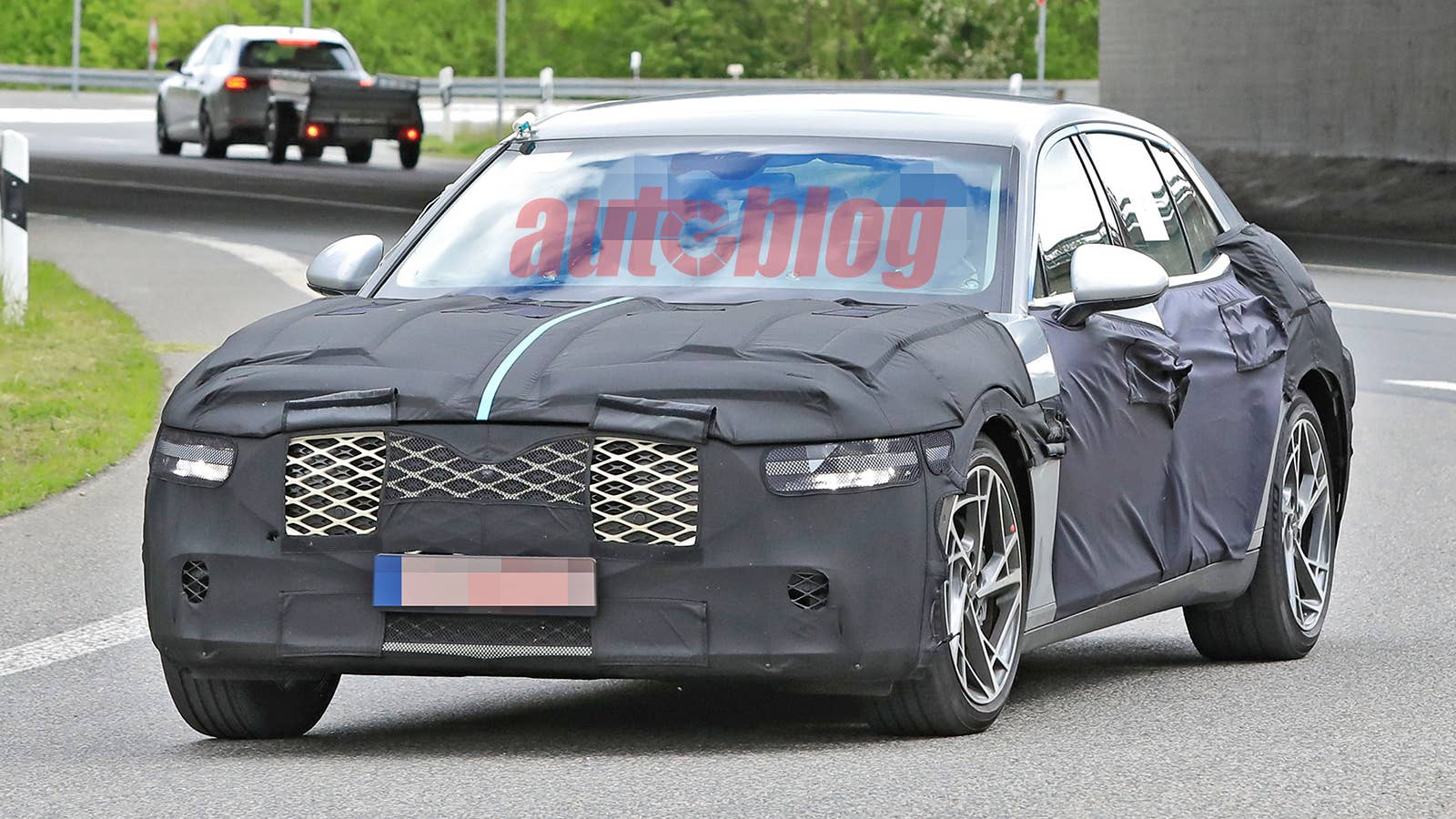 Genesis G90 prototype