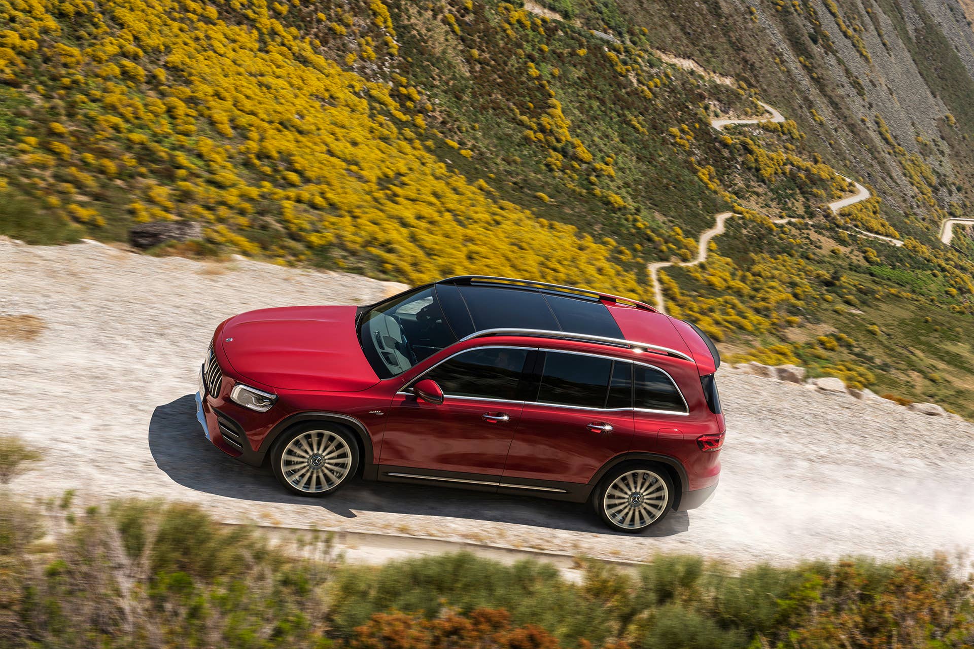 2021 Mercedes-Benz GLB-Class Review | What's new, pricing, specs ...