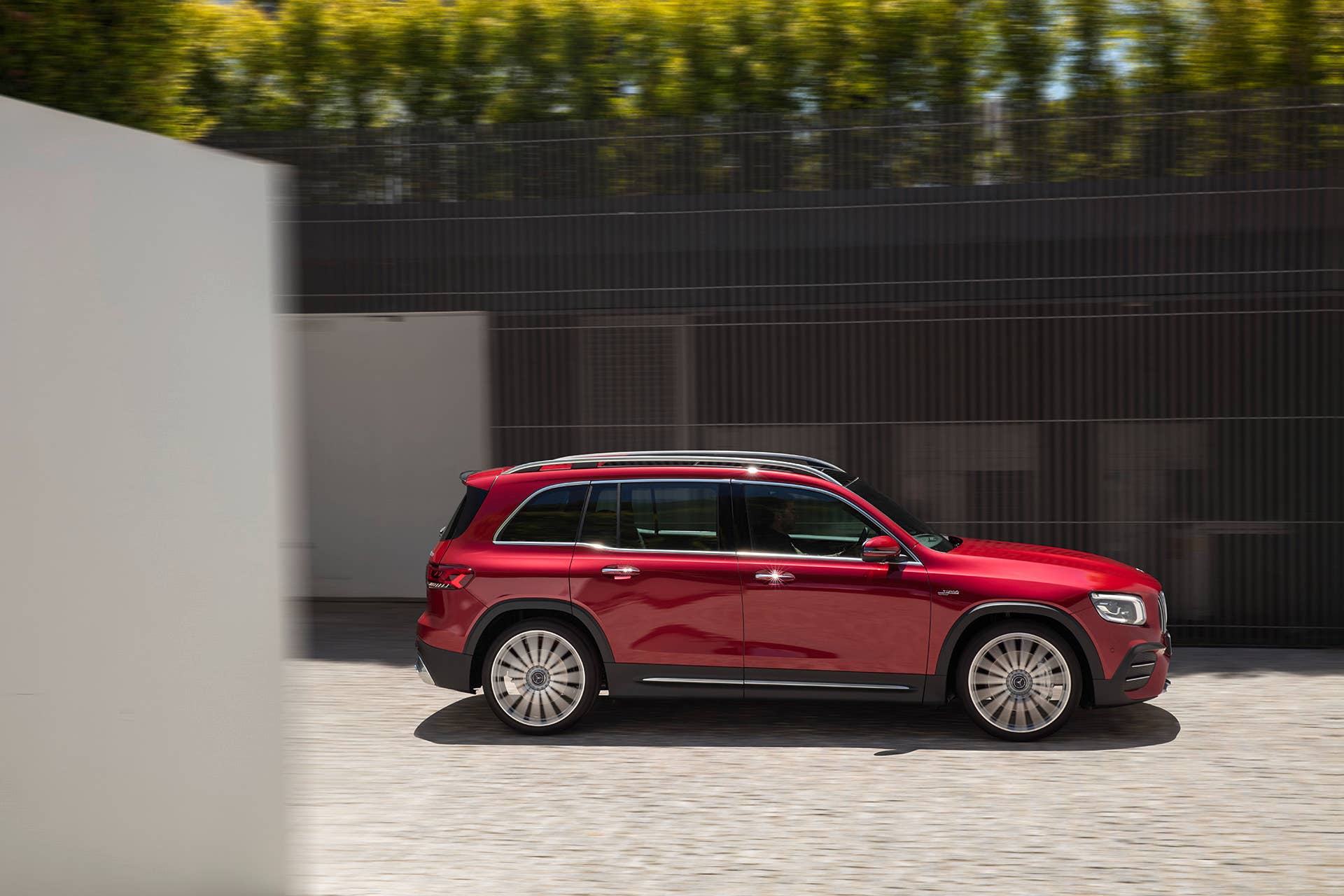 2021 Mercedes-Benz GLB-Class Review | What's new, pricing, specs ...