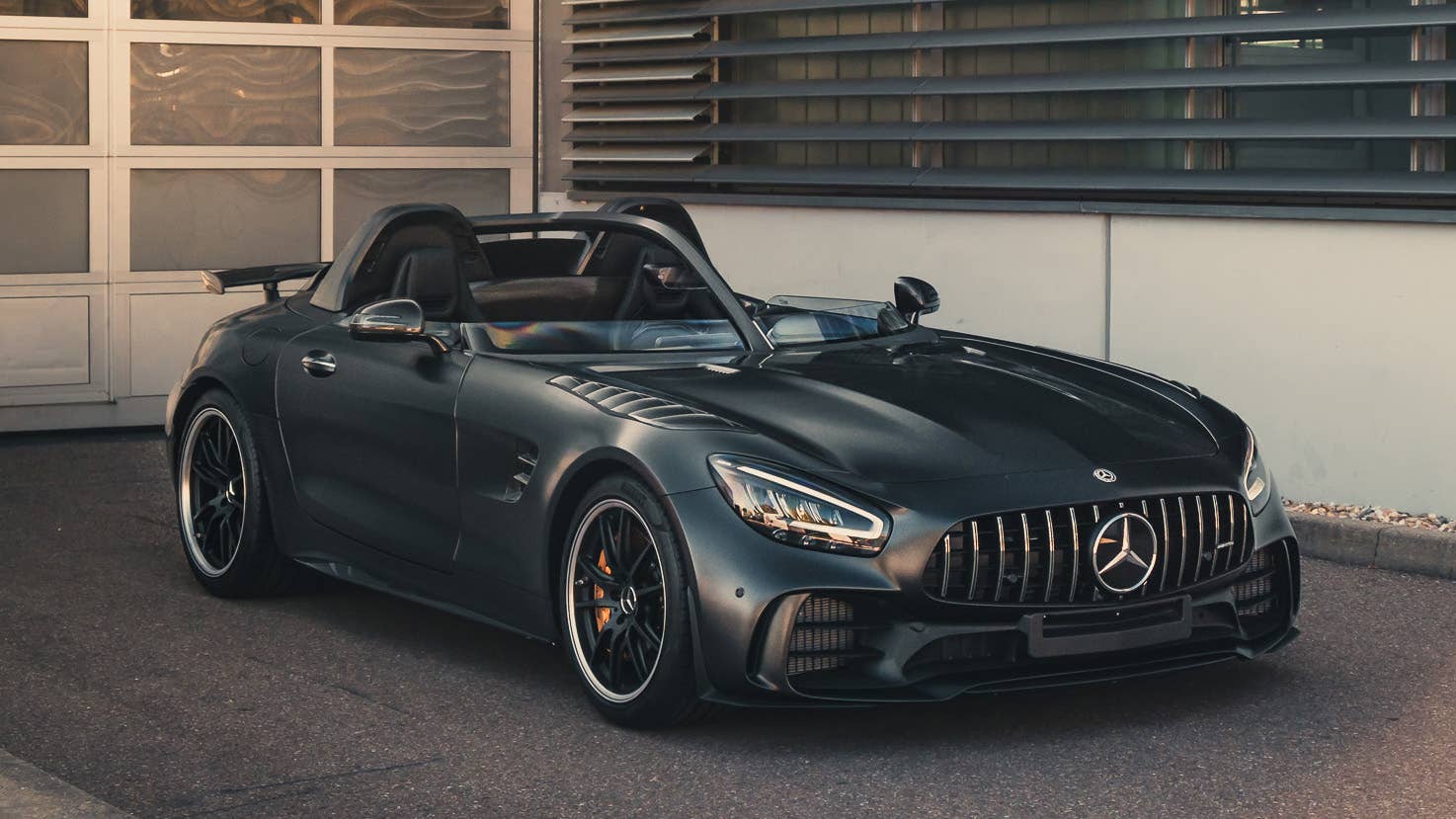speed and spirit★ベンツ Bussink GT R Speedlegend is an extra-open Mercedes-AMG GT R