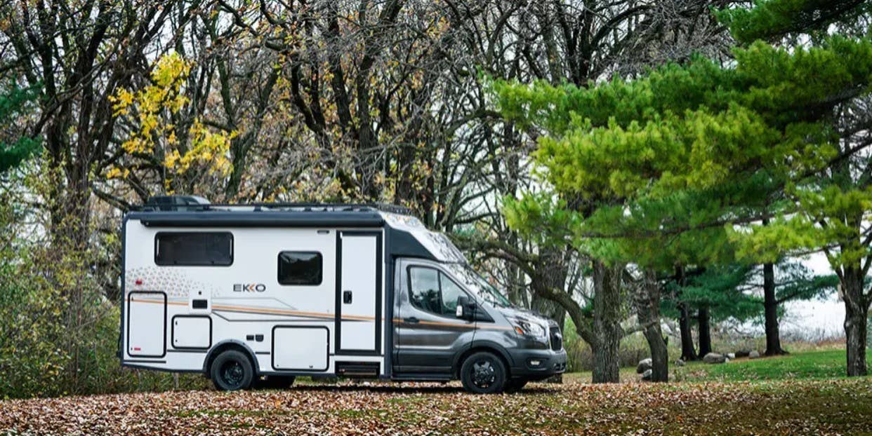 New Winnebago Ekko motorhome promises year-round, off-the-grid camping ...