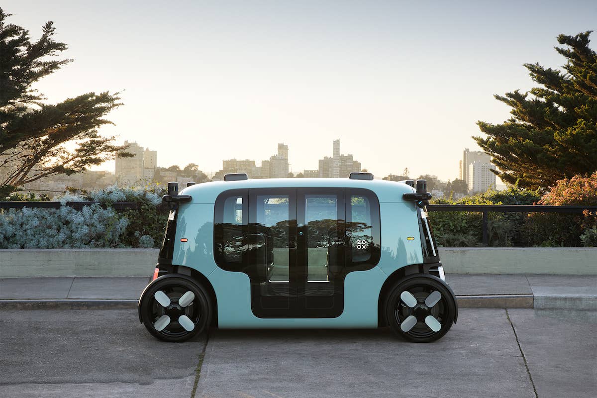 Zoox L5 Fully Autonomous, All-electric Robotaxi at Coit Tower San Francsico