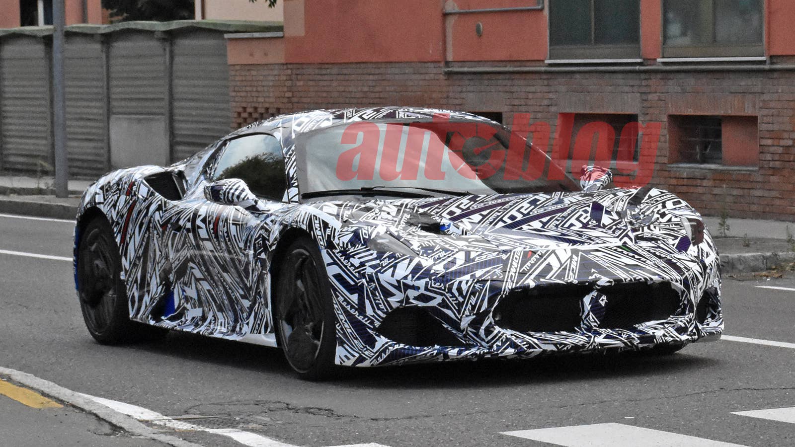 Maserati MC20