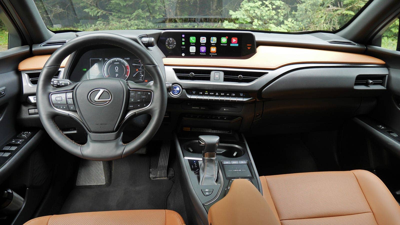 2020 Lexus UX Review & Buying Guide | Stylish and small, with a